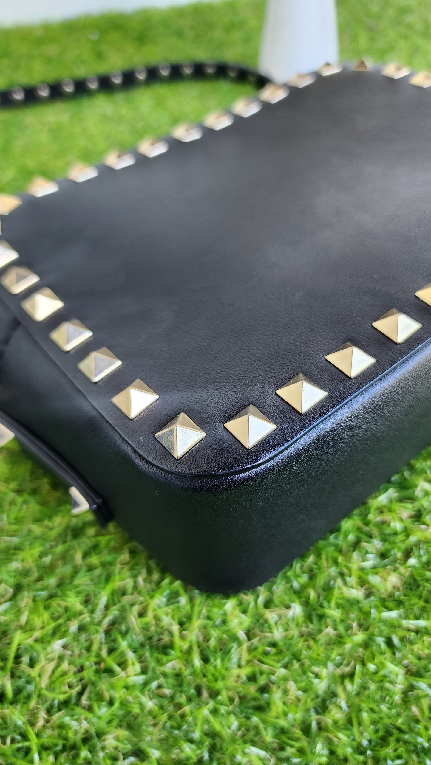 VALENTINO ROCKSTUD CAMERA BAG