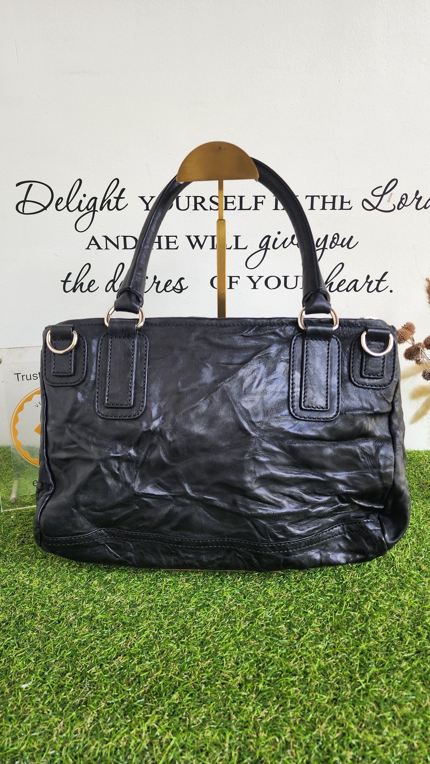 GIVENCHY PANDORA MEDIUM