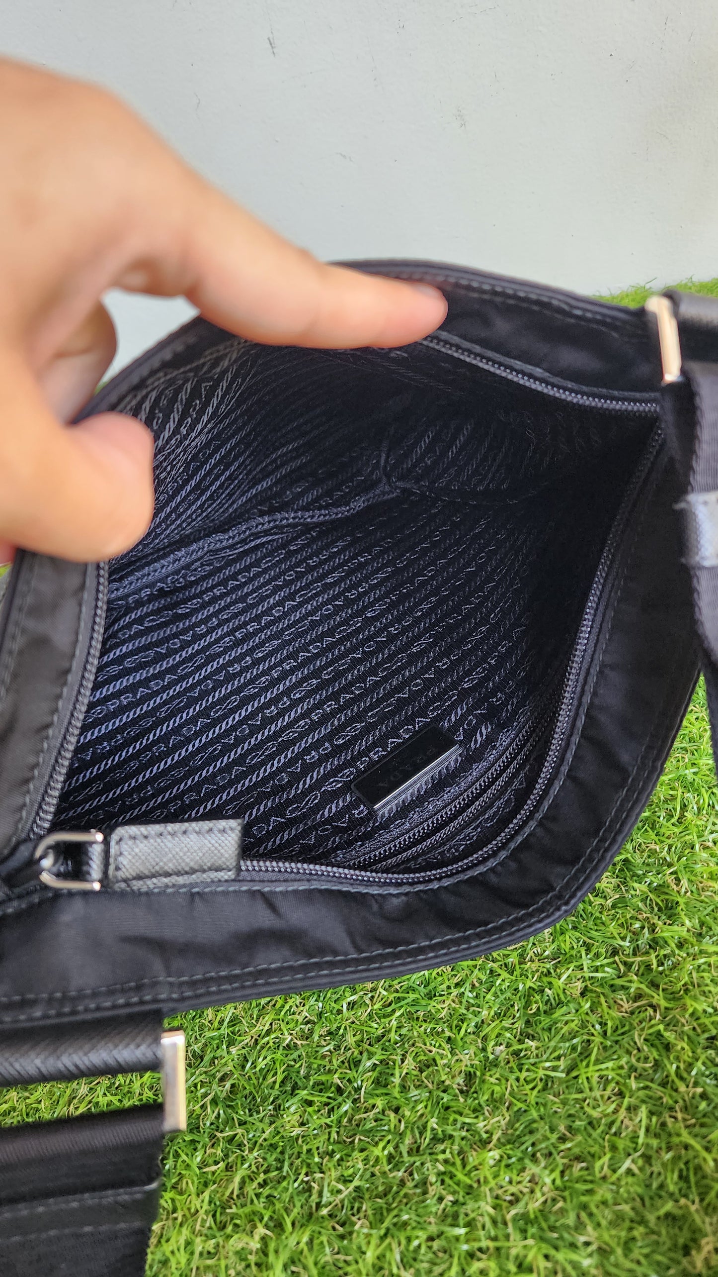 PRADA MENS MESSENGER