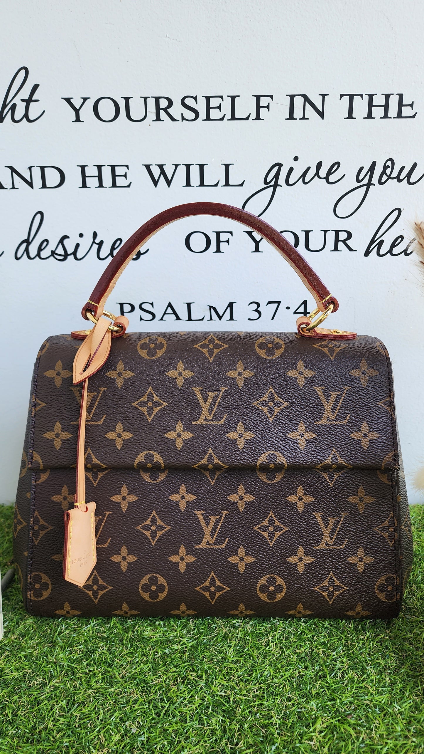 LOUIS VUITTON CLUNNY BB