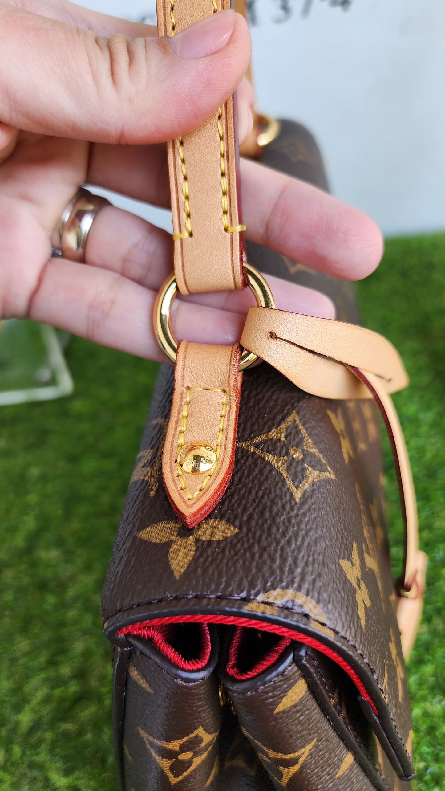 LOUIS VUITTON CLUNNY BB