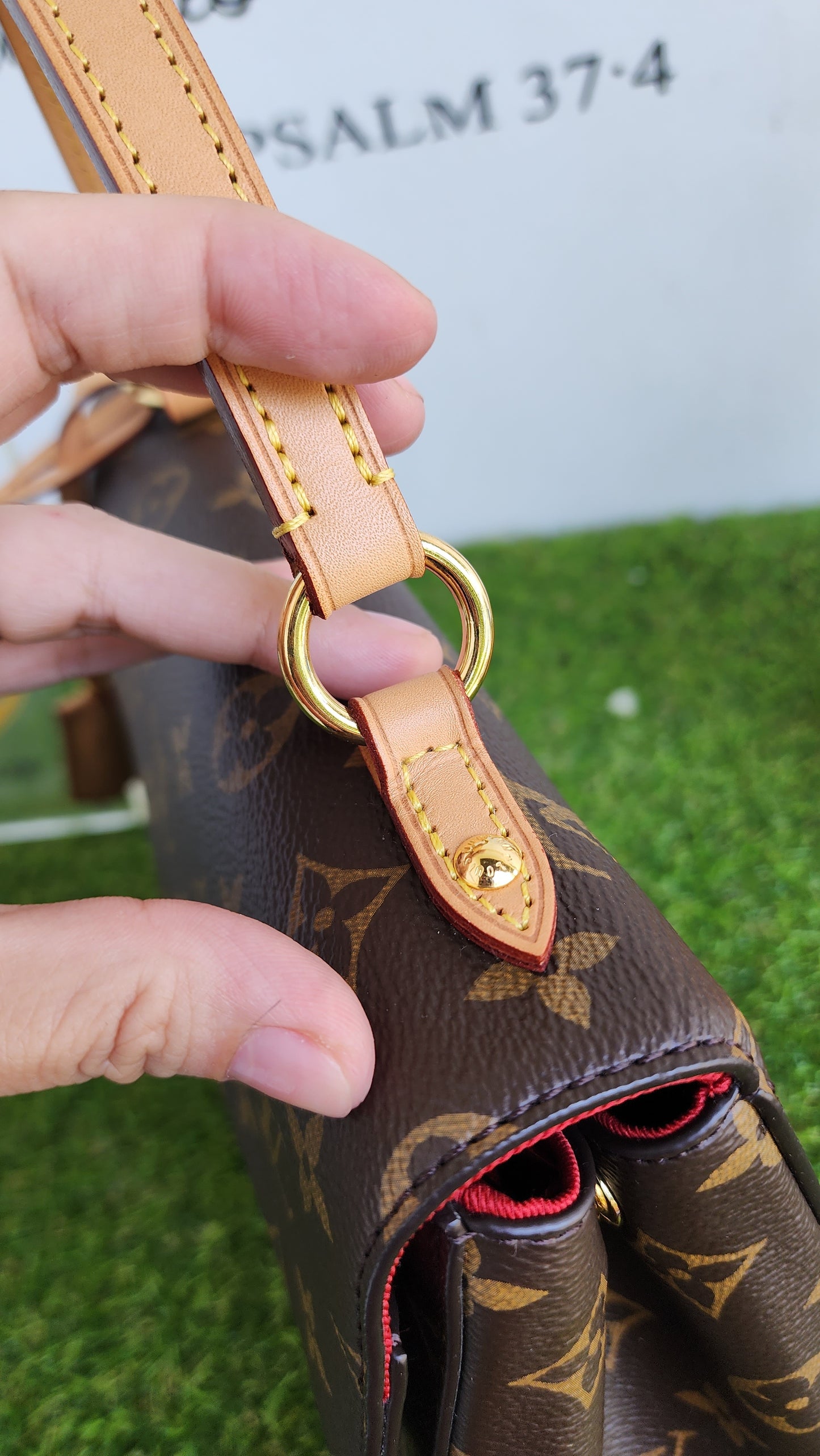 LOUIS VUITTON CLUNNY BB