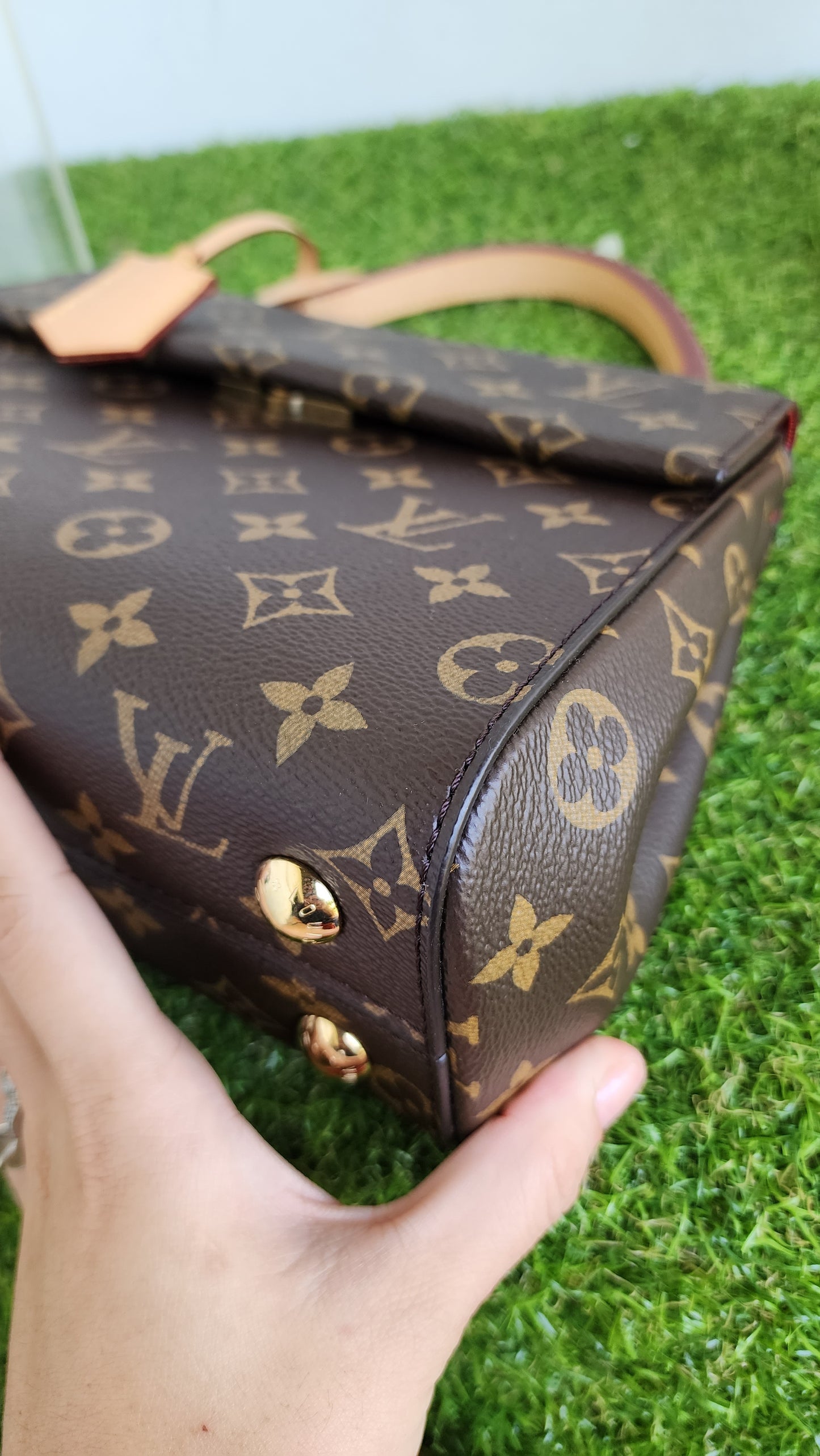 LOUIS VUITTON CLUNNY BB