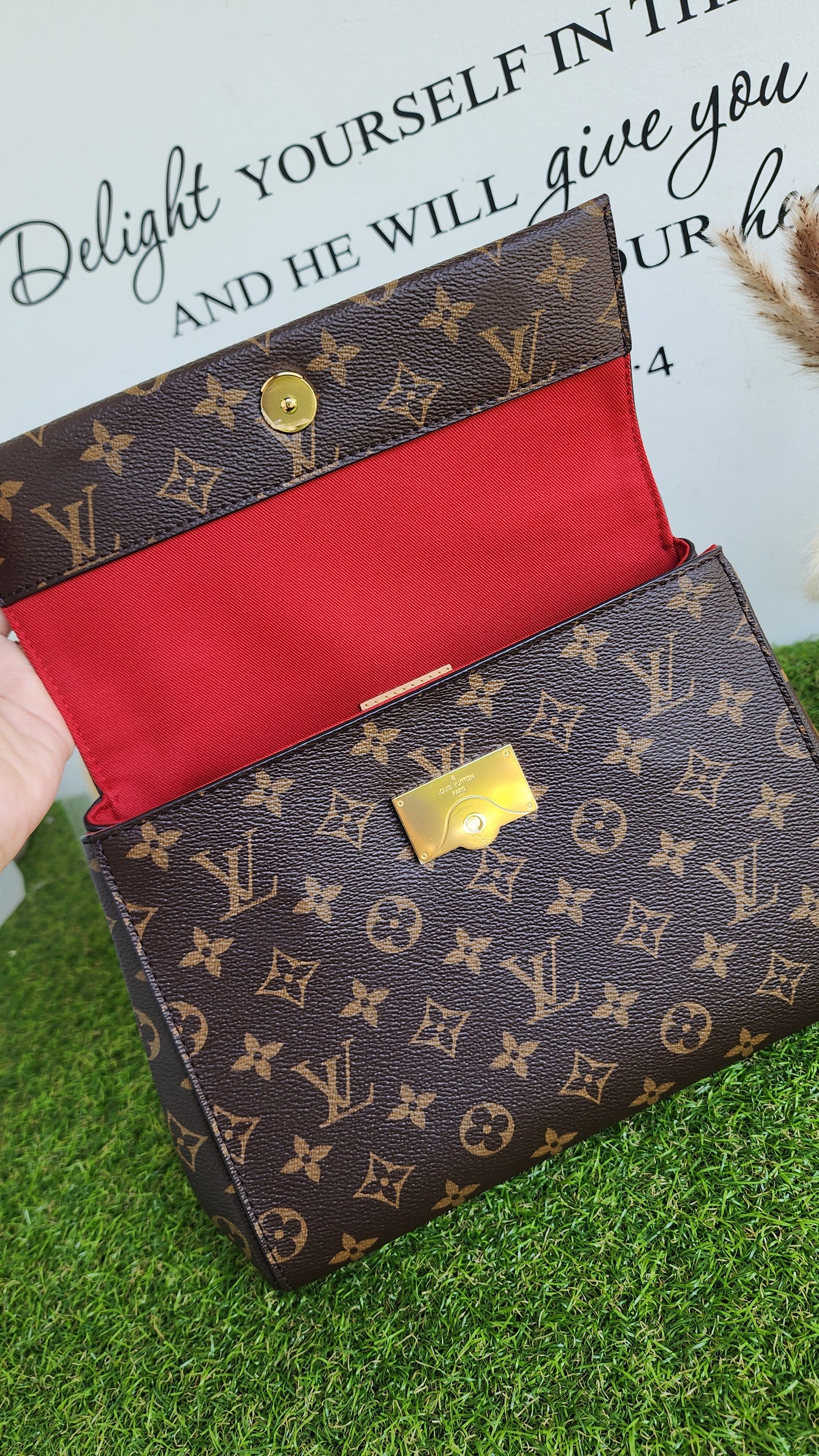 LOUIS VUITTON CLUNNY BB