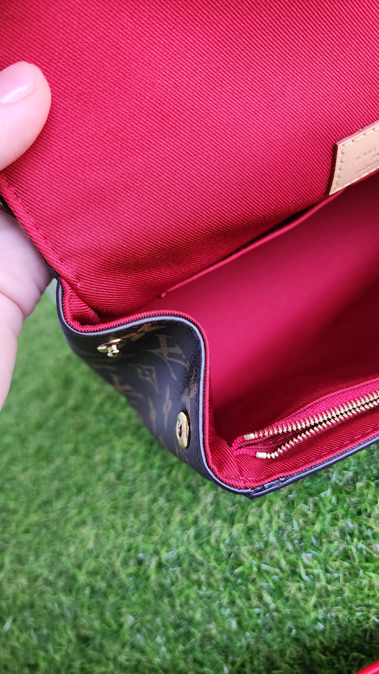LOUIS VUITTON CLUNNY BB