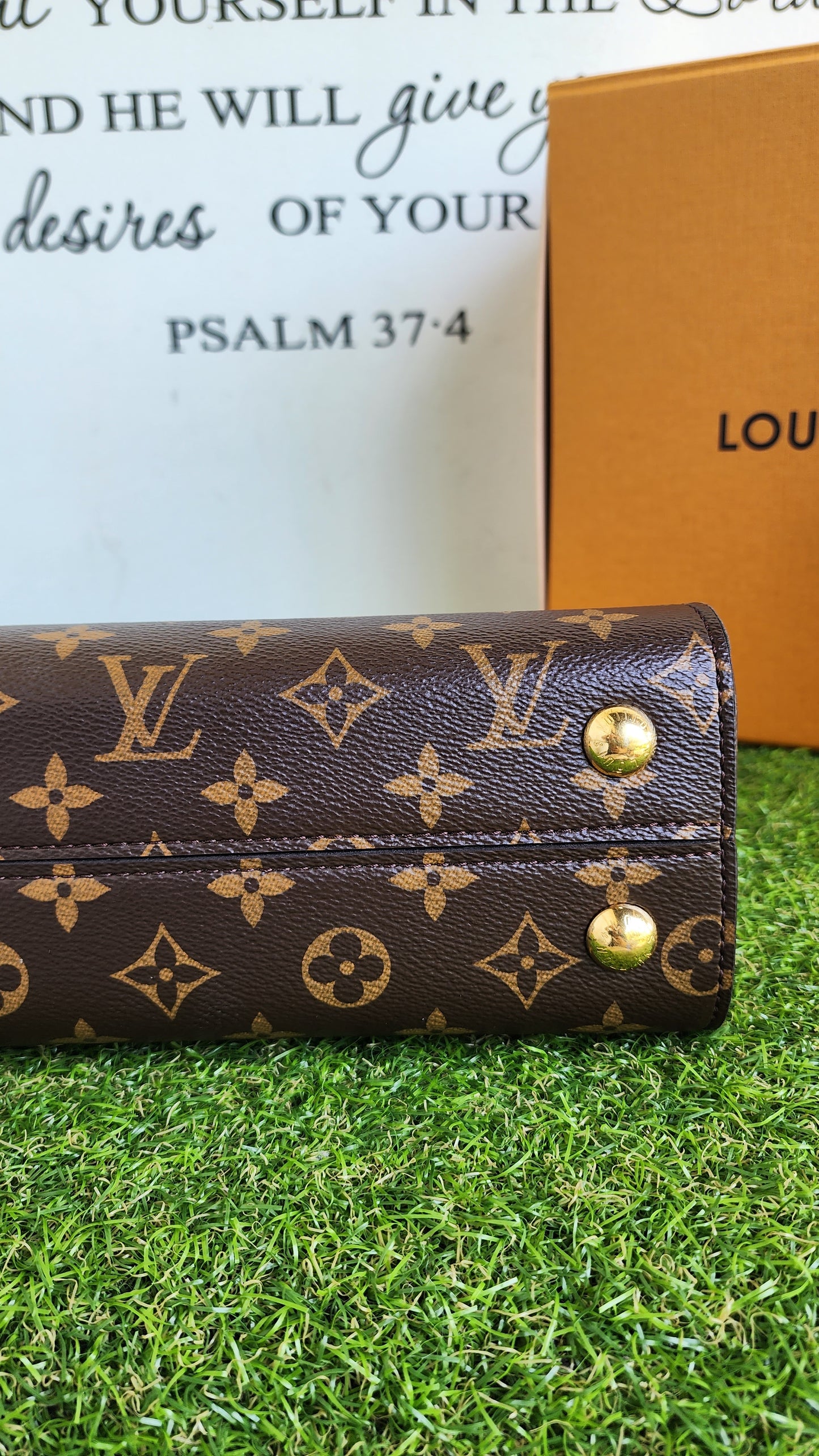 LOUIS VUITTON CLUNNY BB