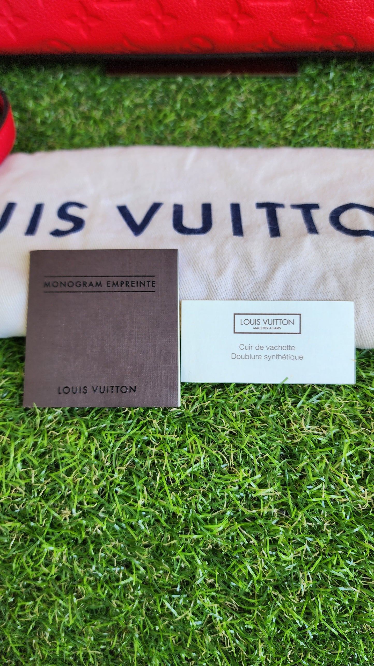 Louis Vuitton Pont Neuf MM