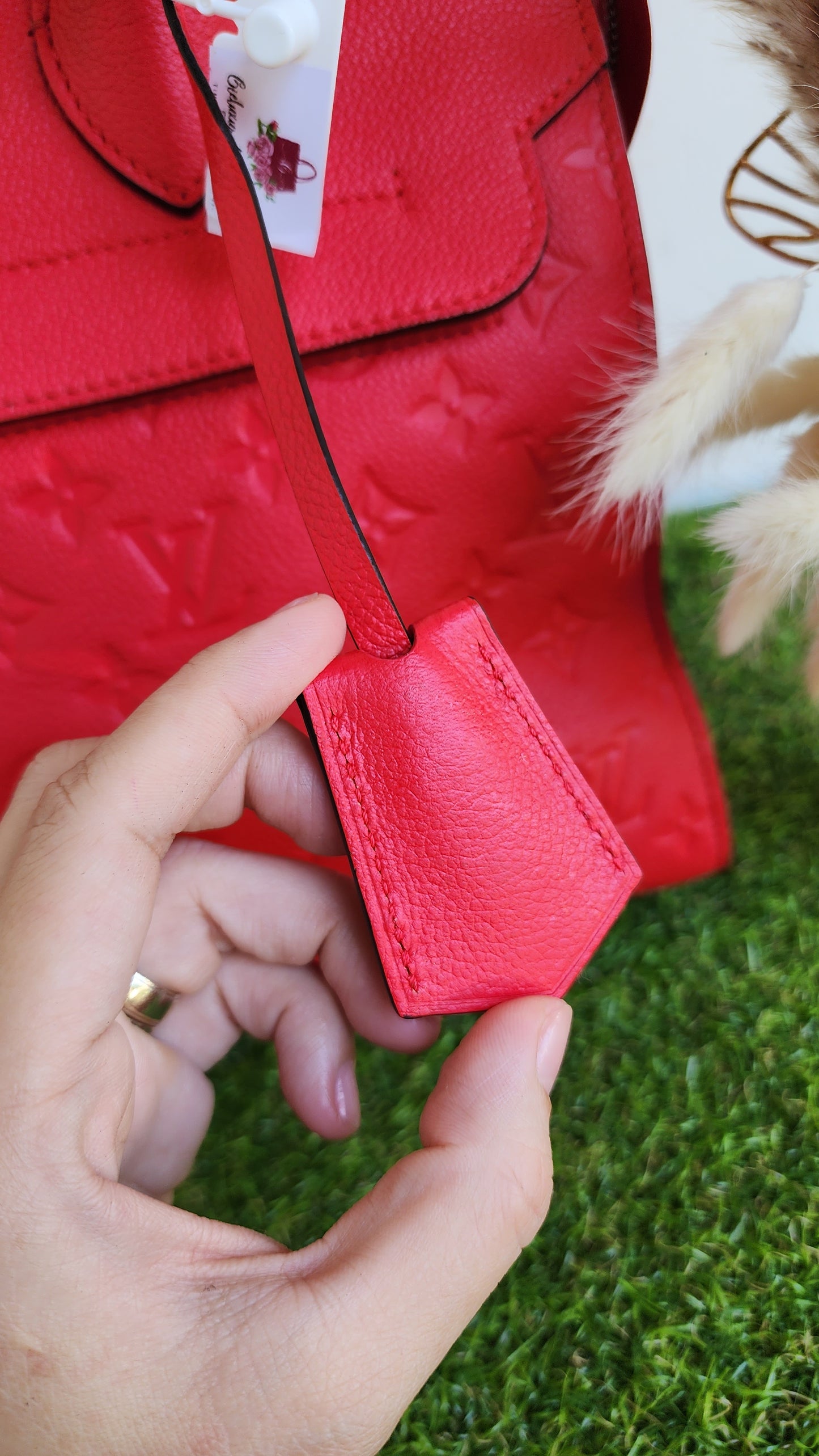 Louis Vuitton Pont Neuf MM