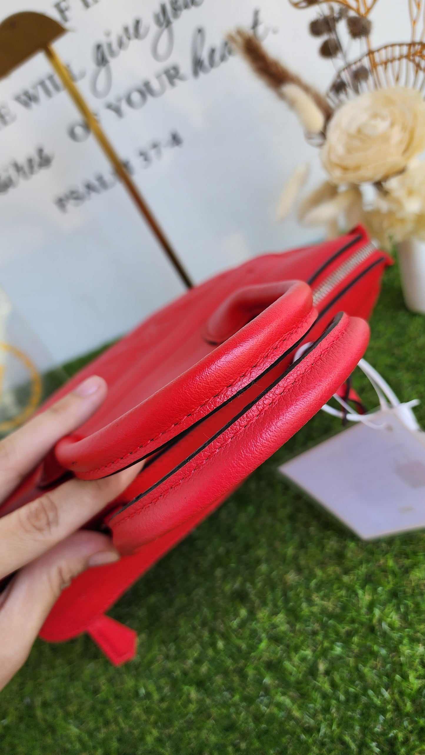 Louis Vuitton Pont Neuf MM