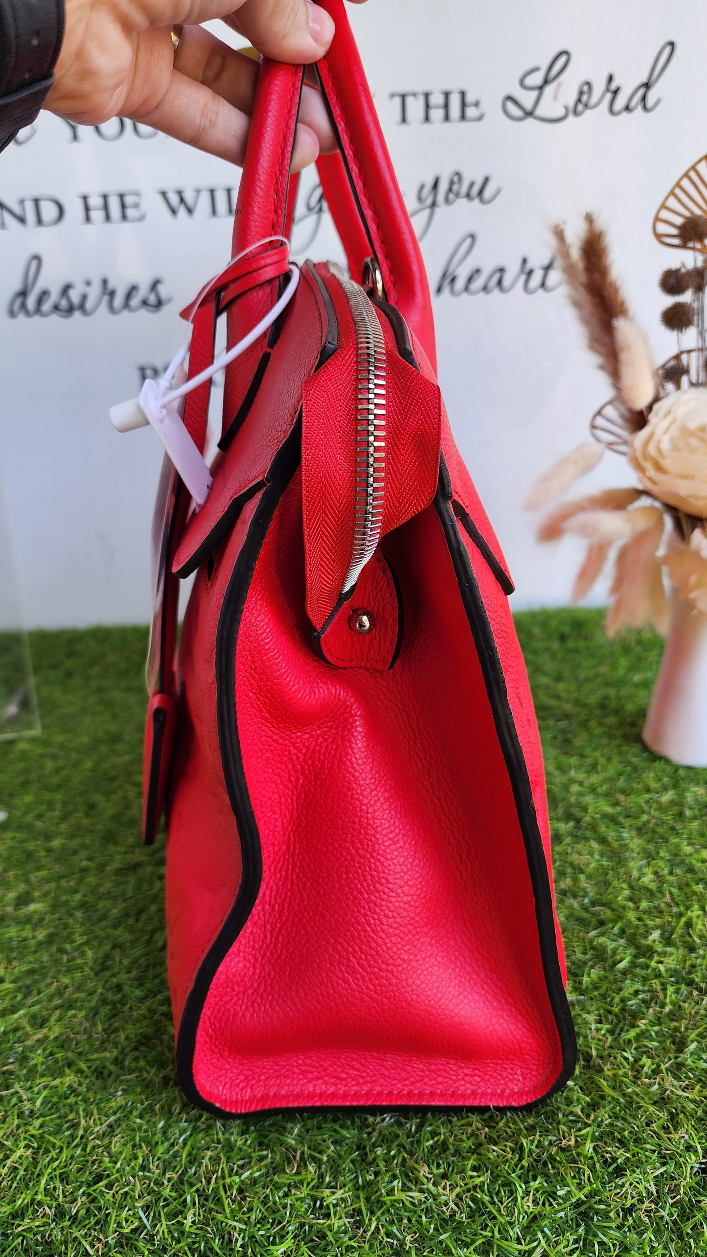 Louis Vuitton Pont Neuf MM