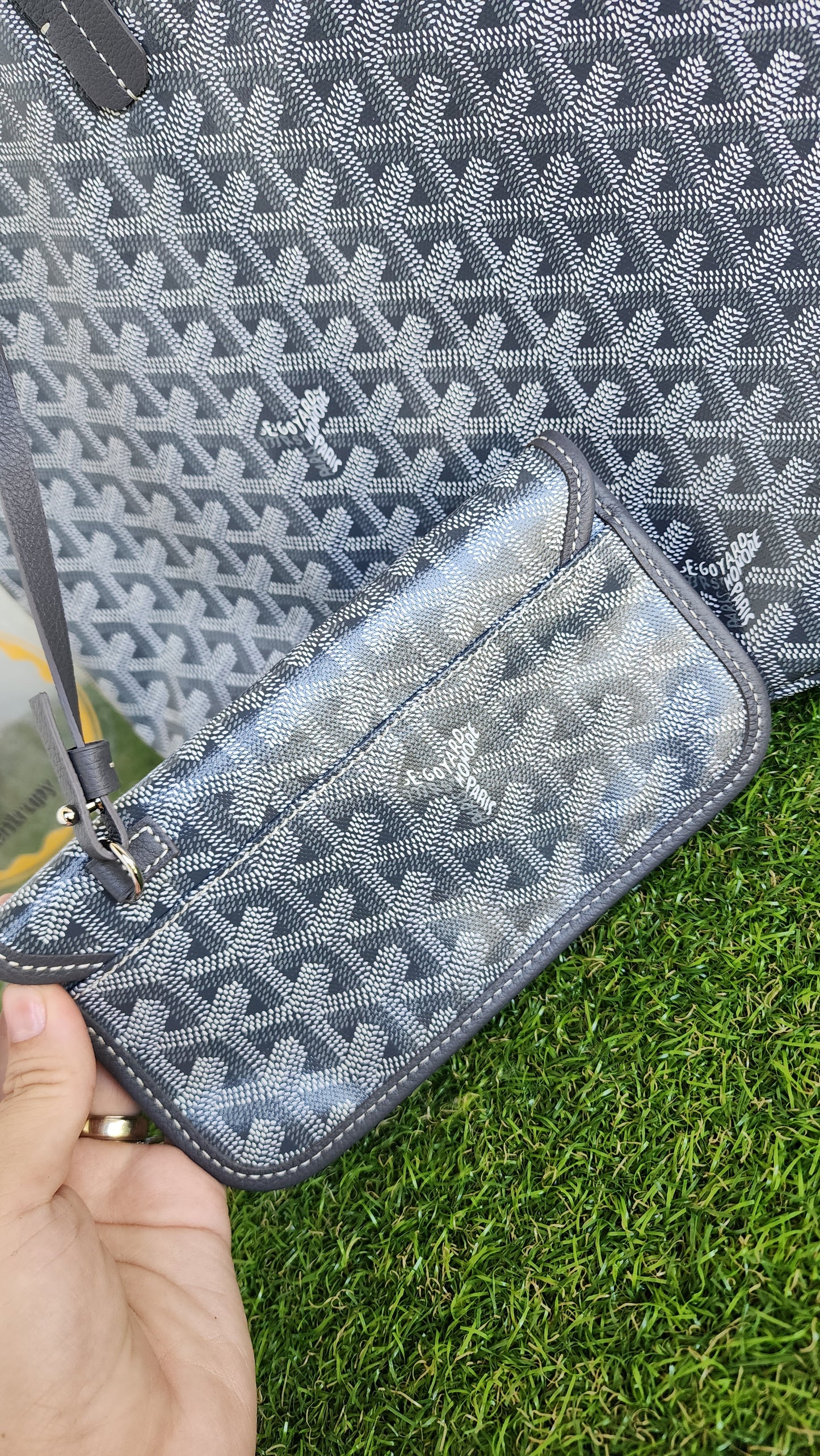 Brandnew Goyard St Louis PM