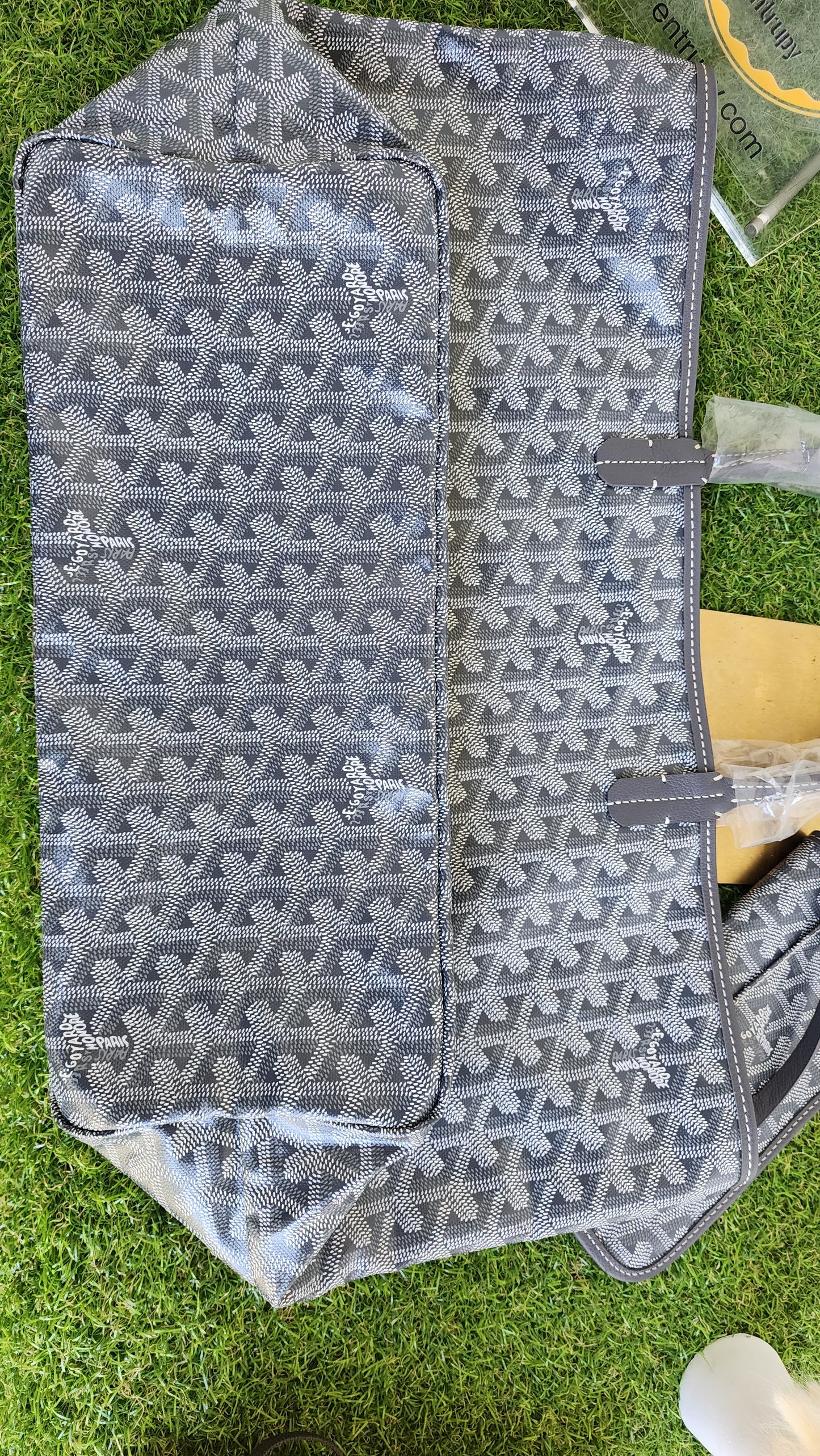 Brandnew Goyard St Louis PM