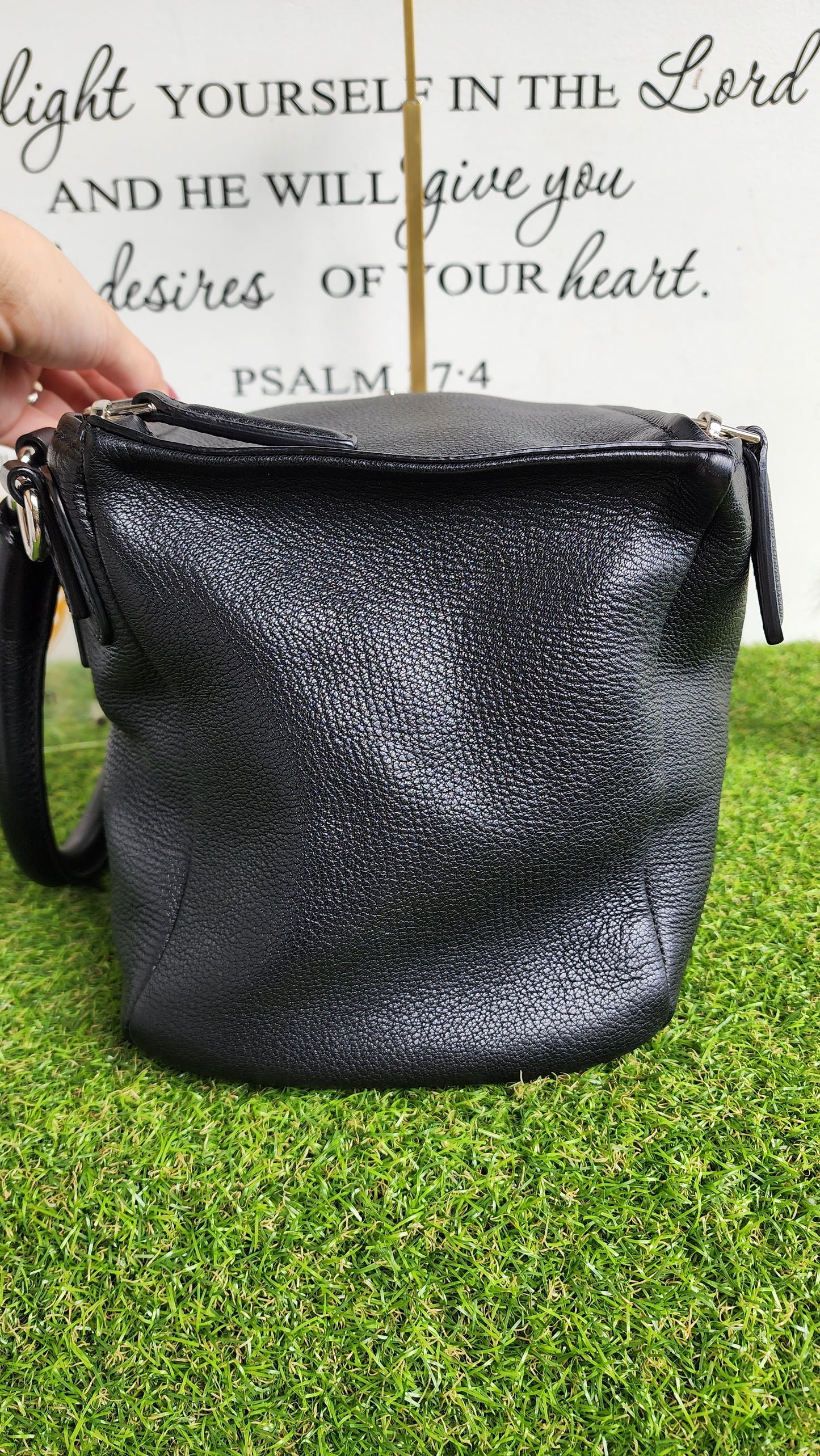 GIVENCHY MEDIUM PANDORA