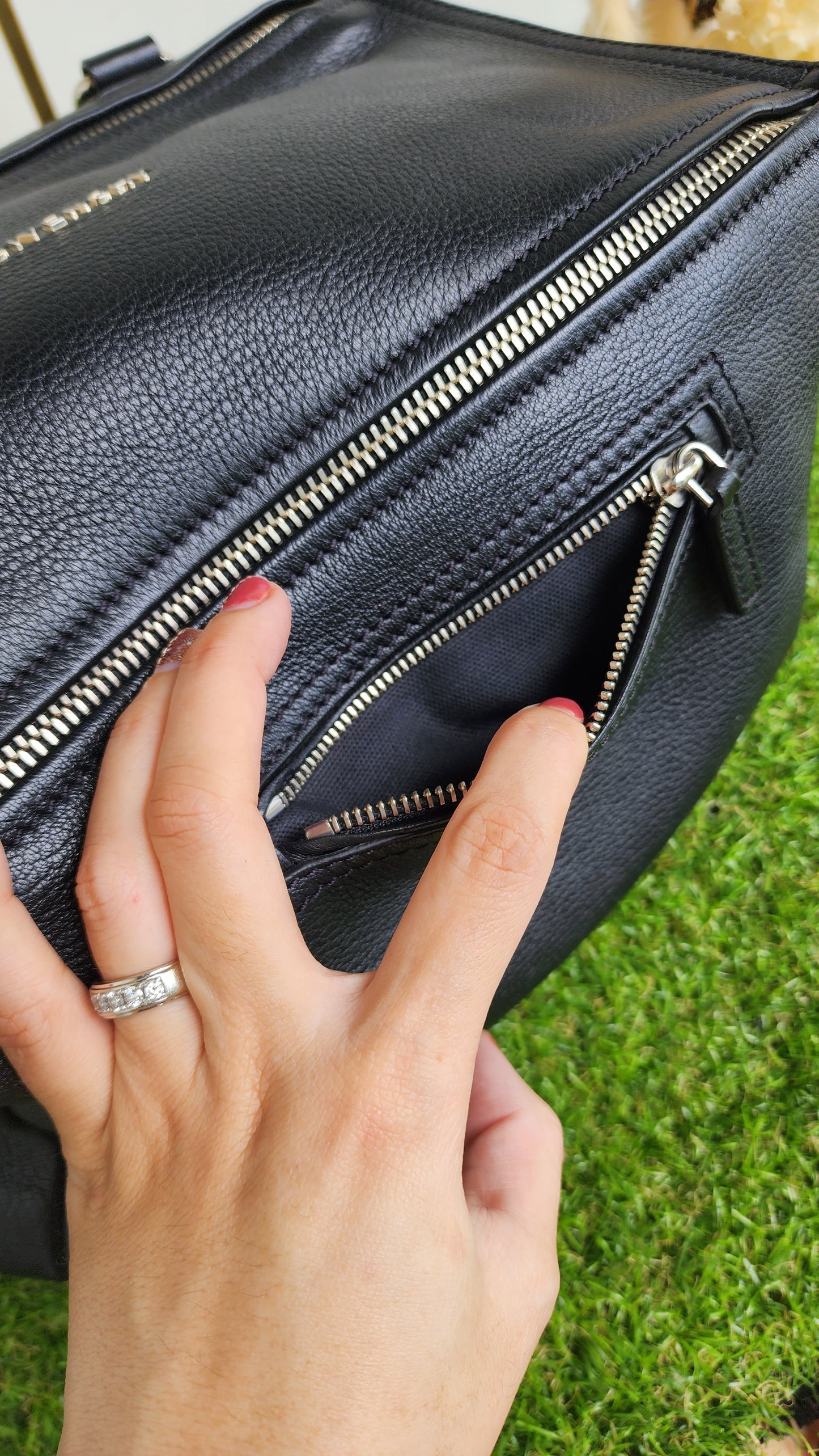 GIVENCHY MEDIUM PANDORA