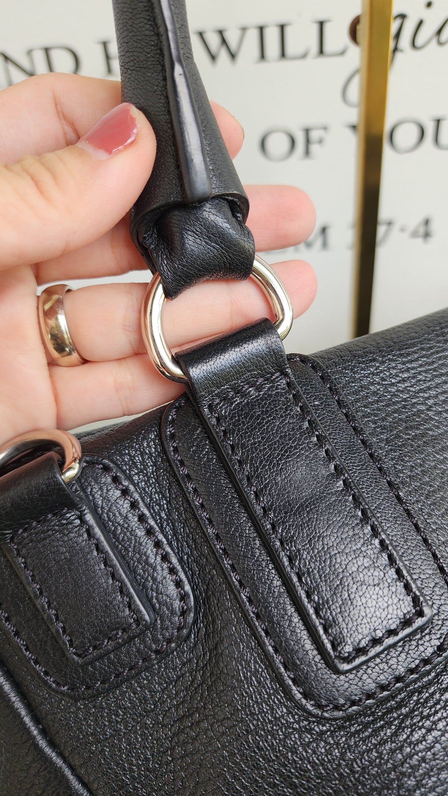 GIVENCHY MEDIUM PANDORA