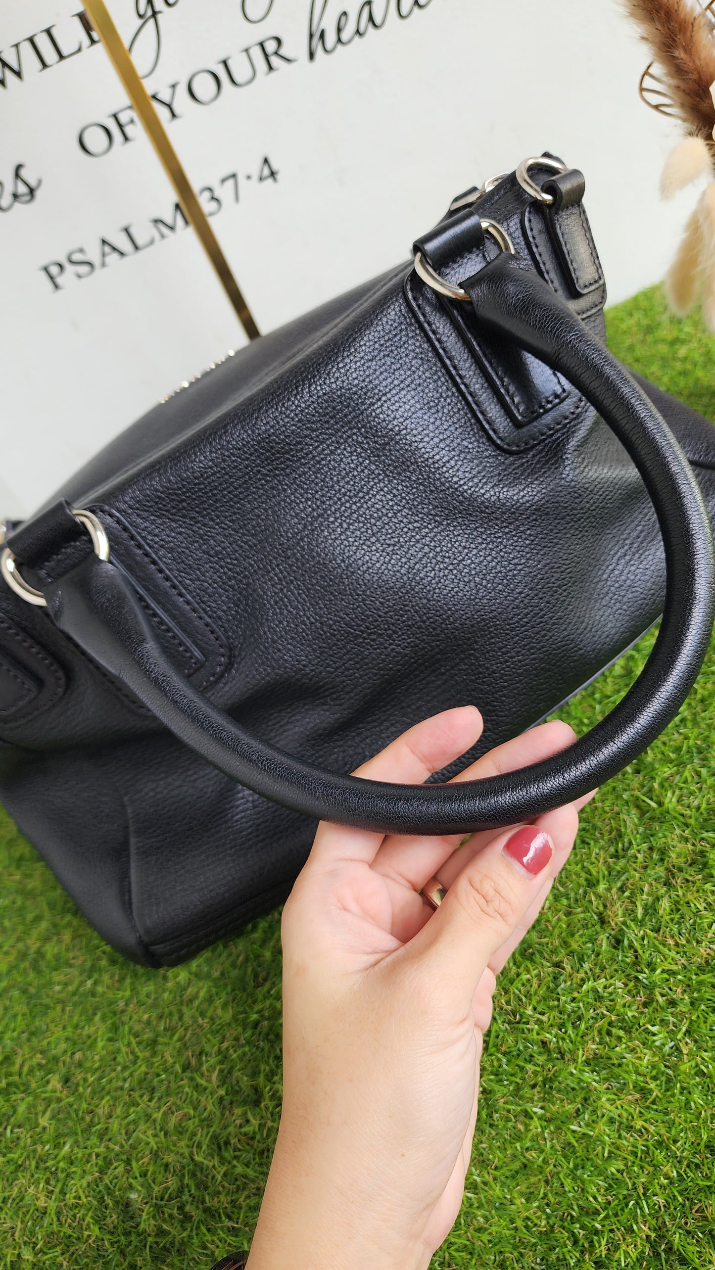 GIVENCHY MEDIUM PANDORA