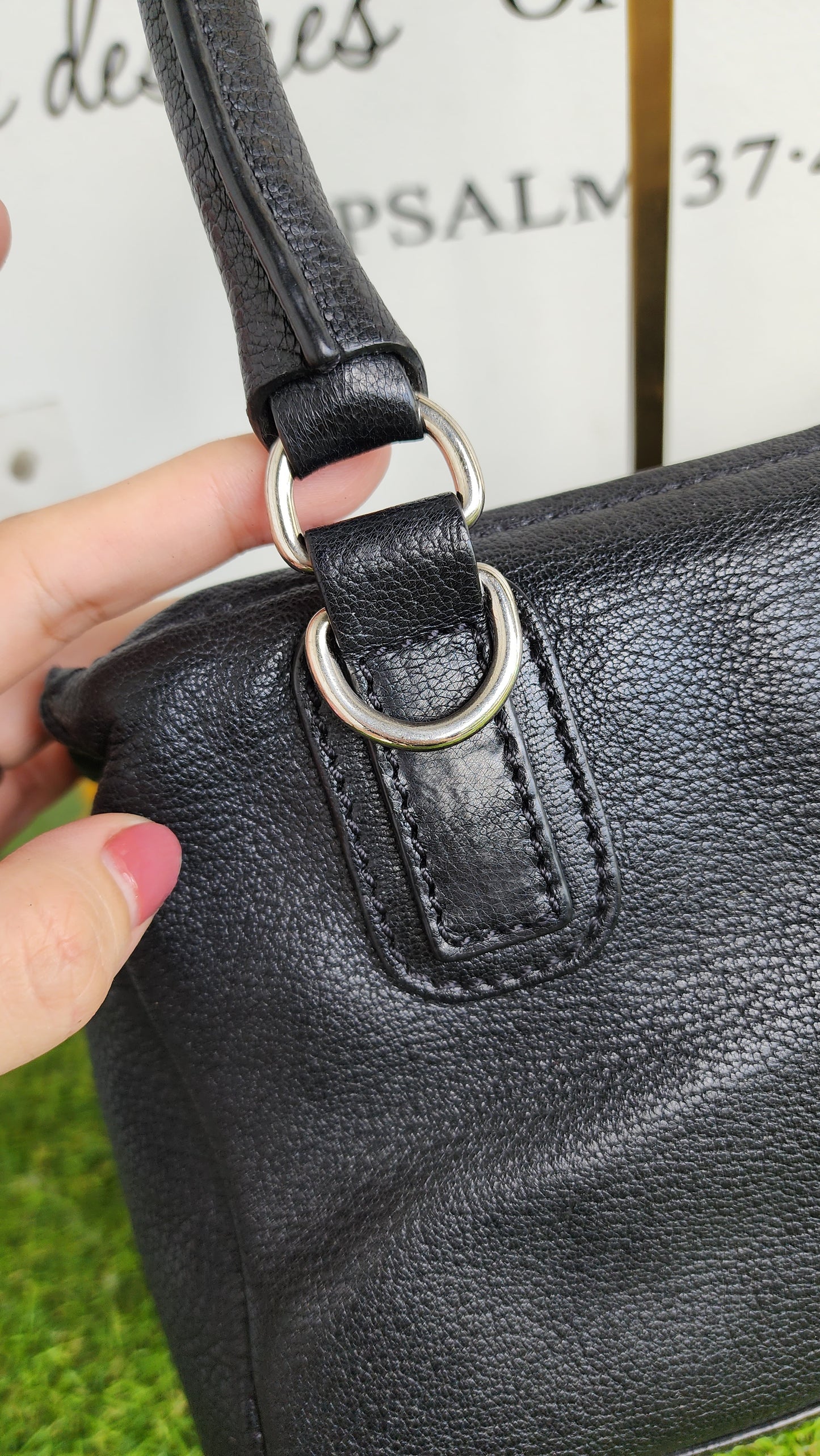 GIVENCHY SMALL PANDORA