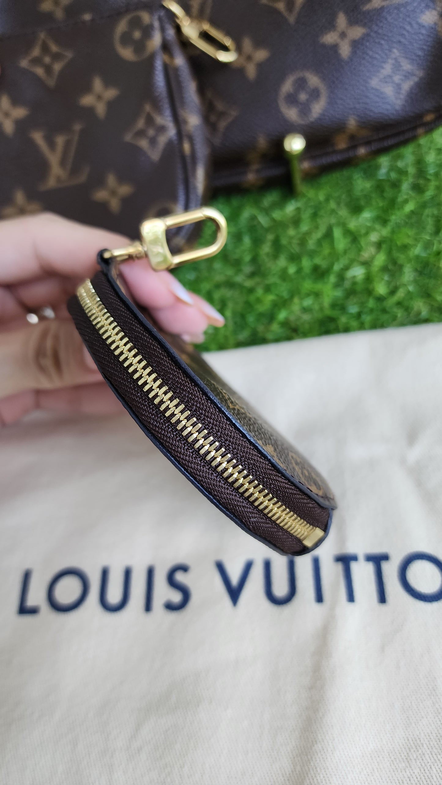 LOUIS VUITTON MULTI POCHETTE