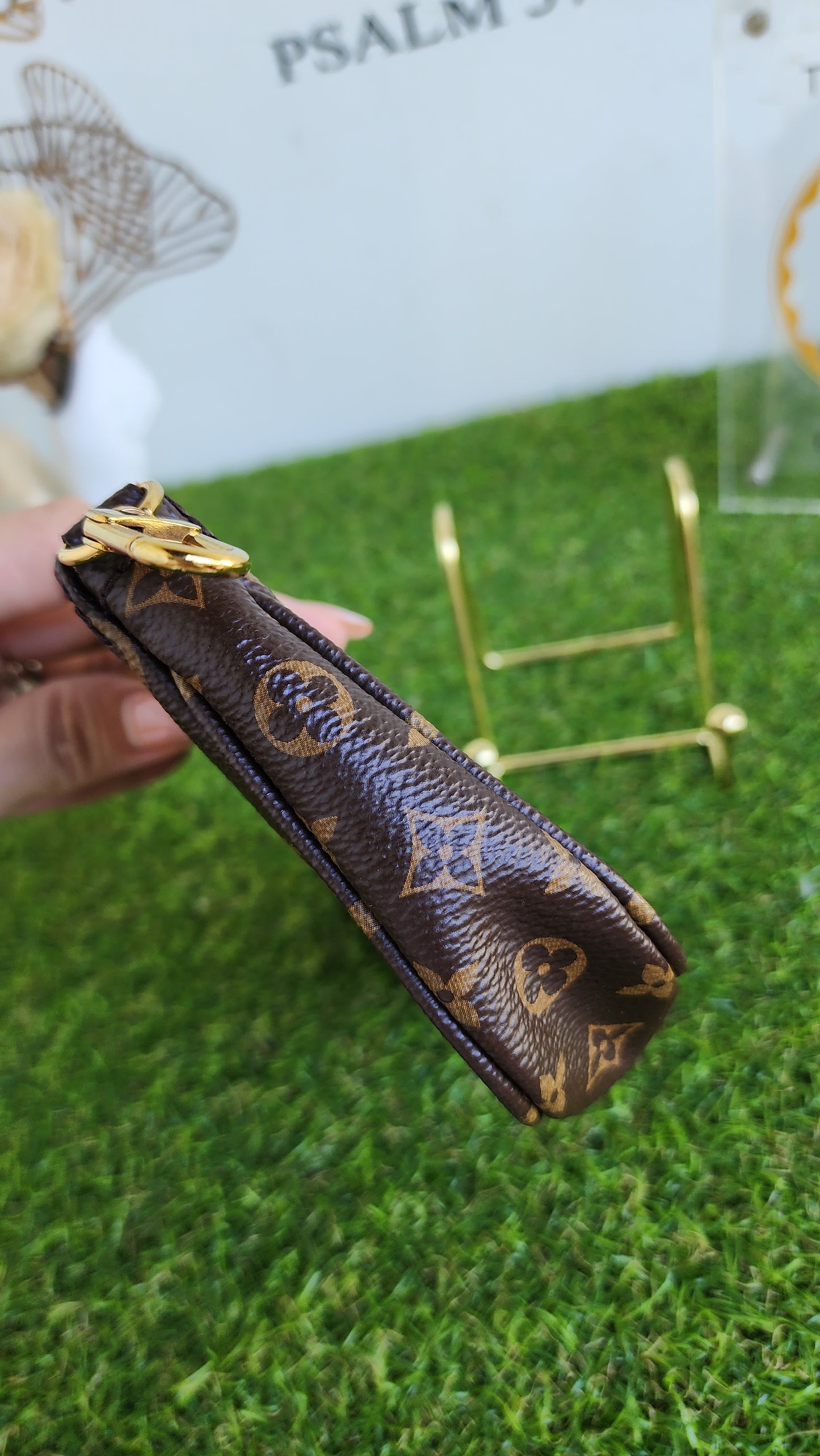 LOUIS VUITTON MULTI POCHETTE