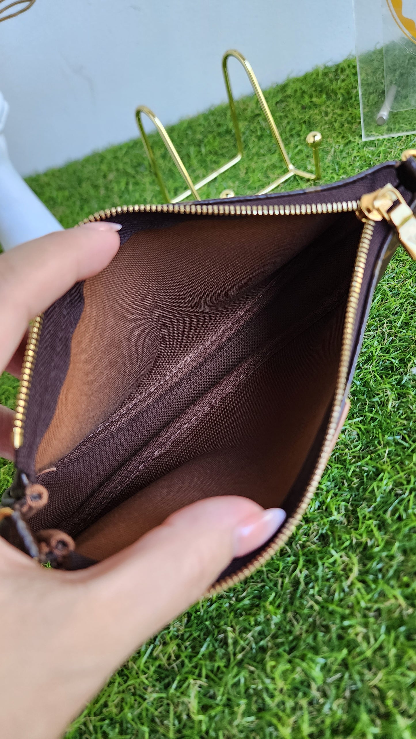 LOUIS VUITTON MULTI POCHETTE