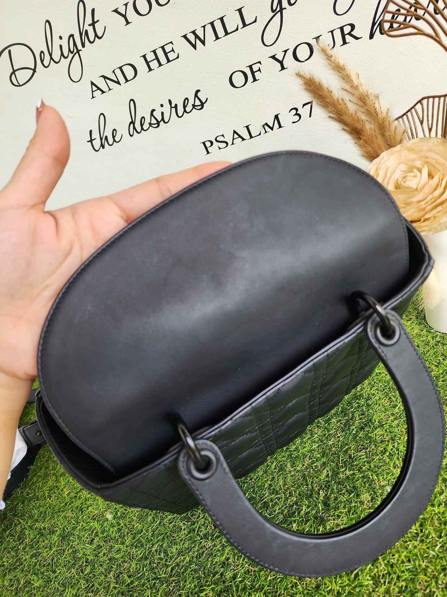 LADY DIOR MEDIUM SO BLACK