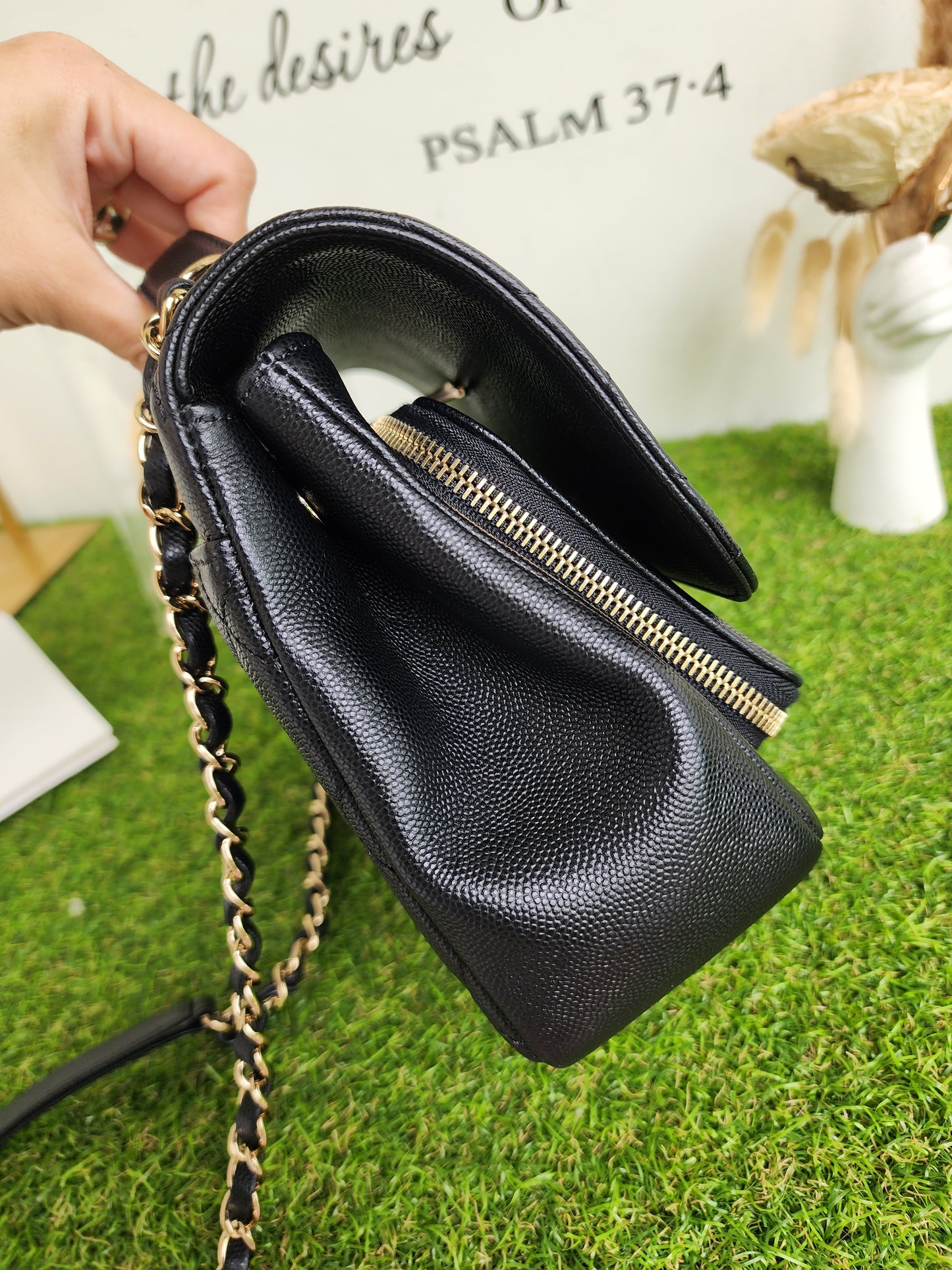 CHANEL BUSINESS AFFINITY SMALL