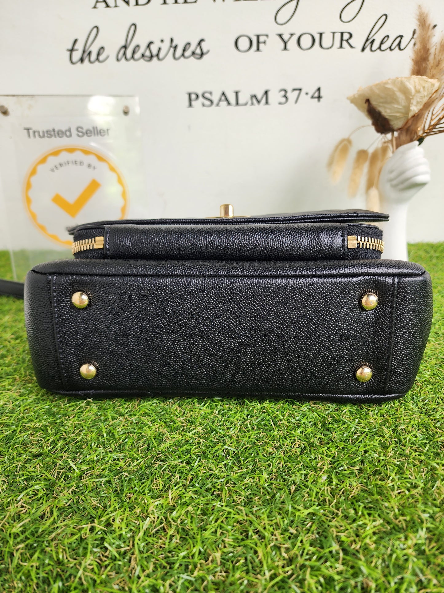 CHANEL BUSINESS AFFINITY SMALL