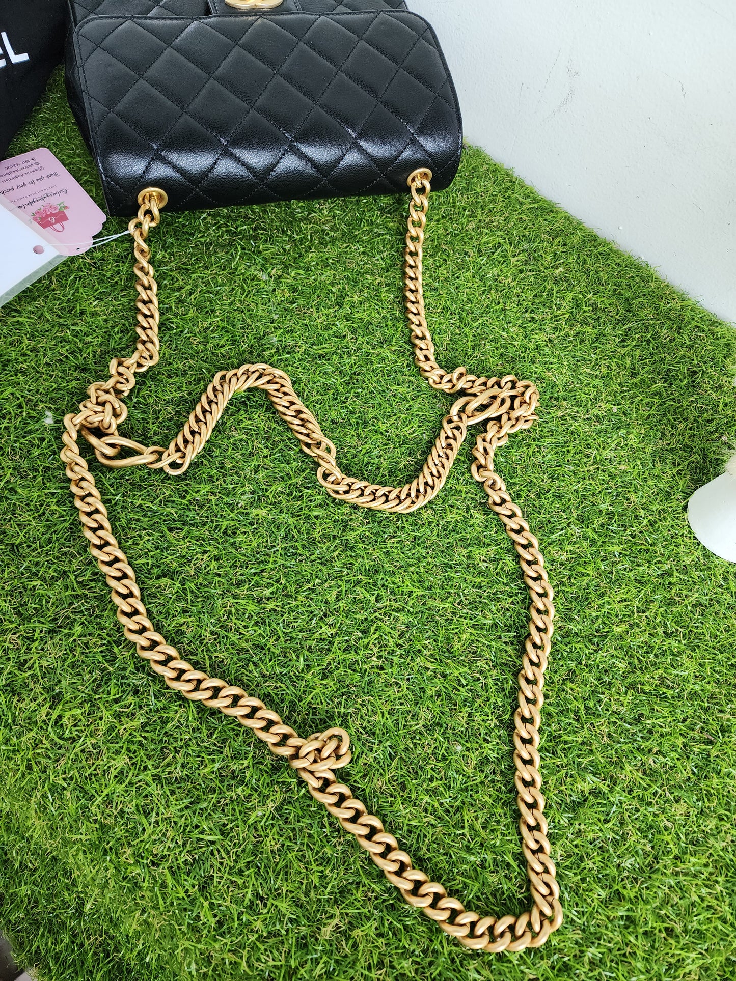 UNUSED CHANEL CHAIN ON CHAIN