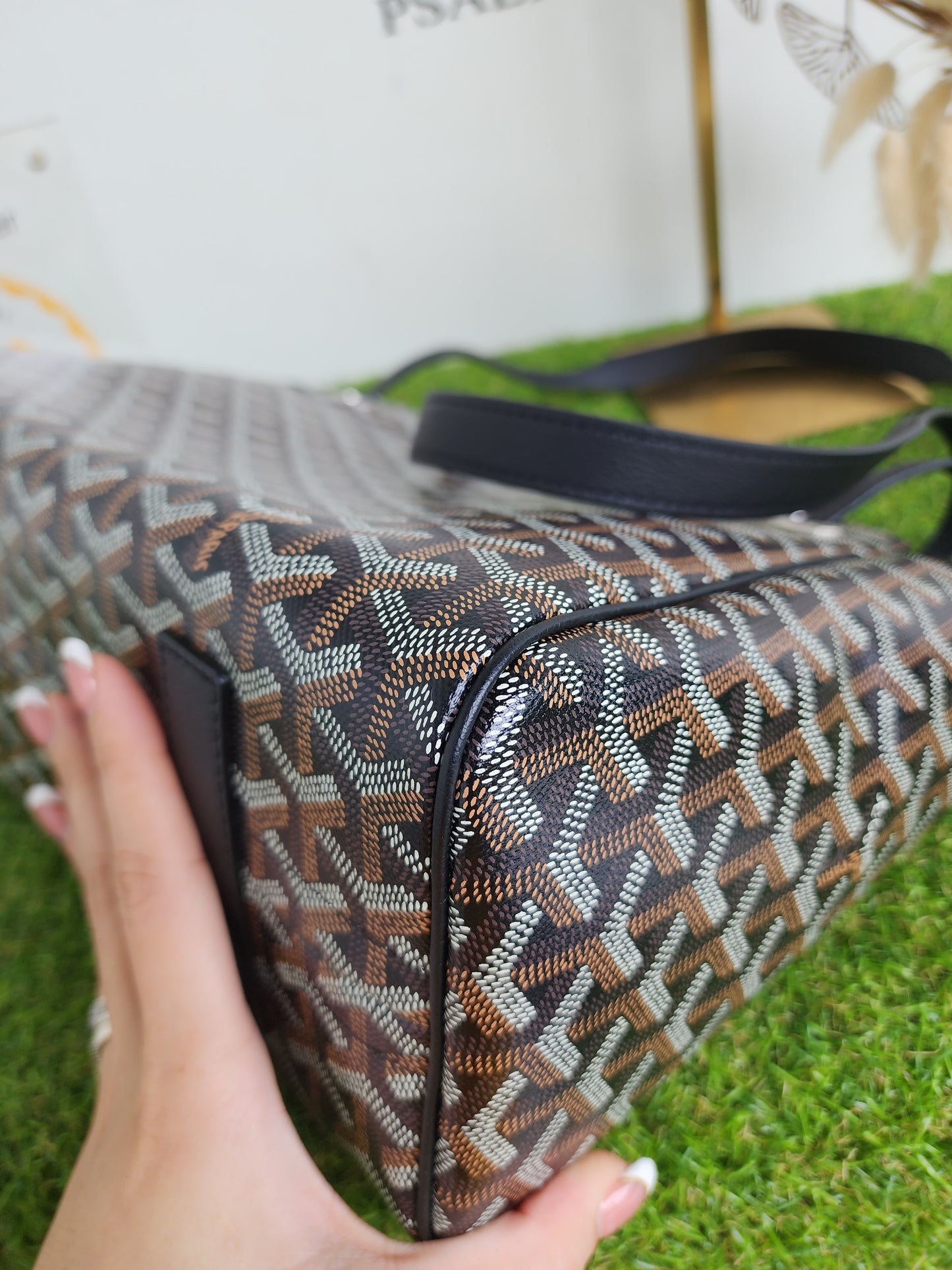 BRANDNEW GOYARD ROUETTE BLACK