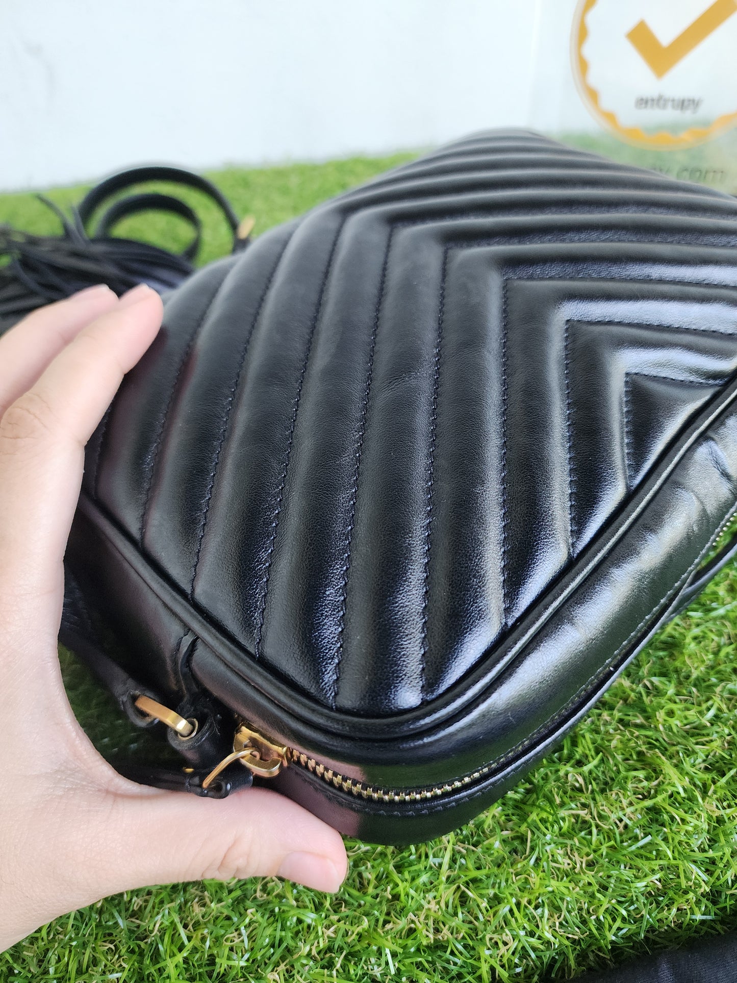 YSL LOU CAMERA BLACK GHW