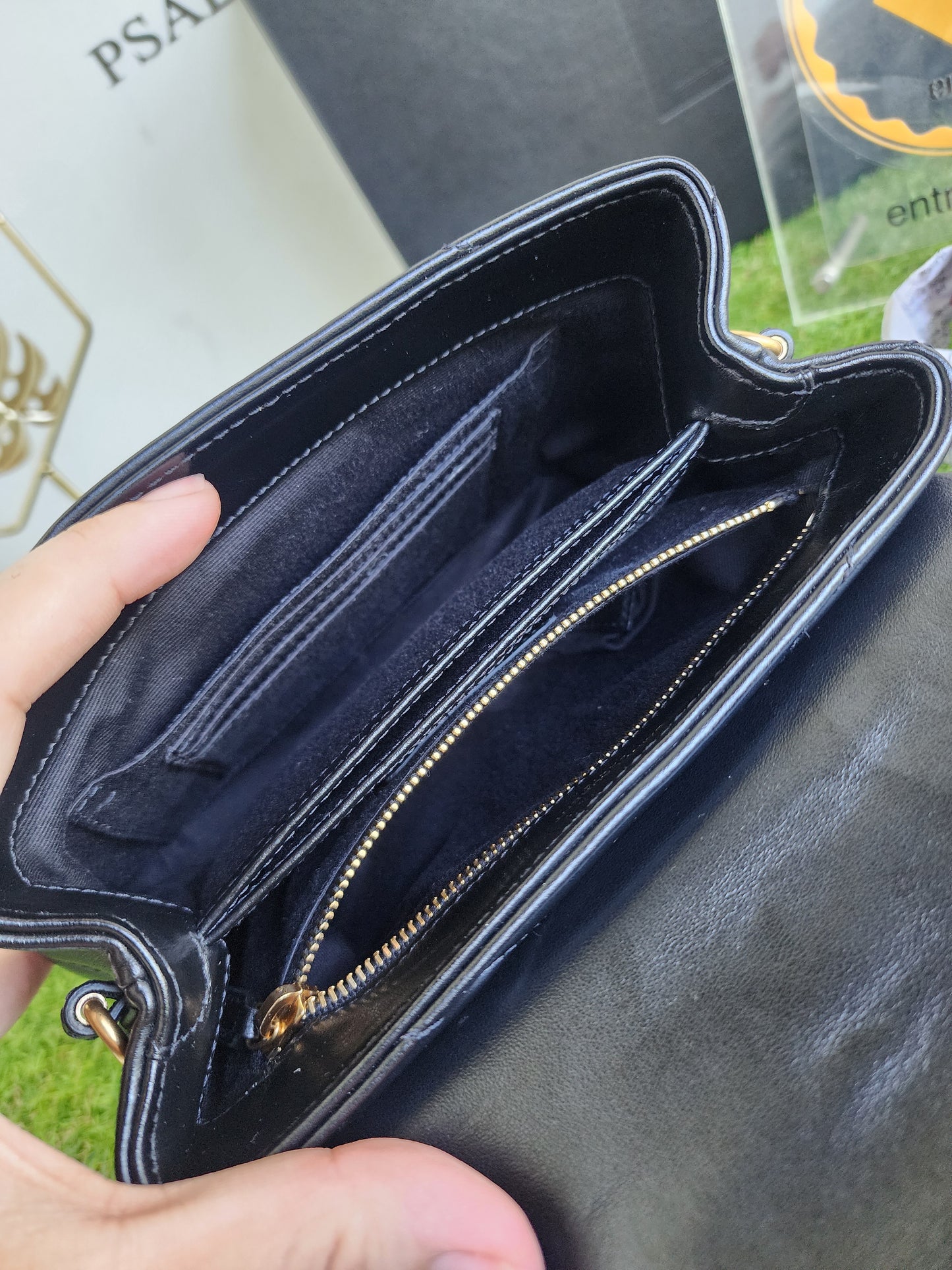 YSL TOY LOU BLACK GHW