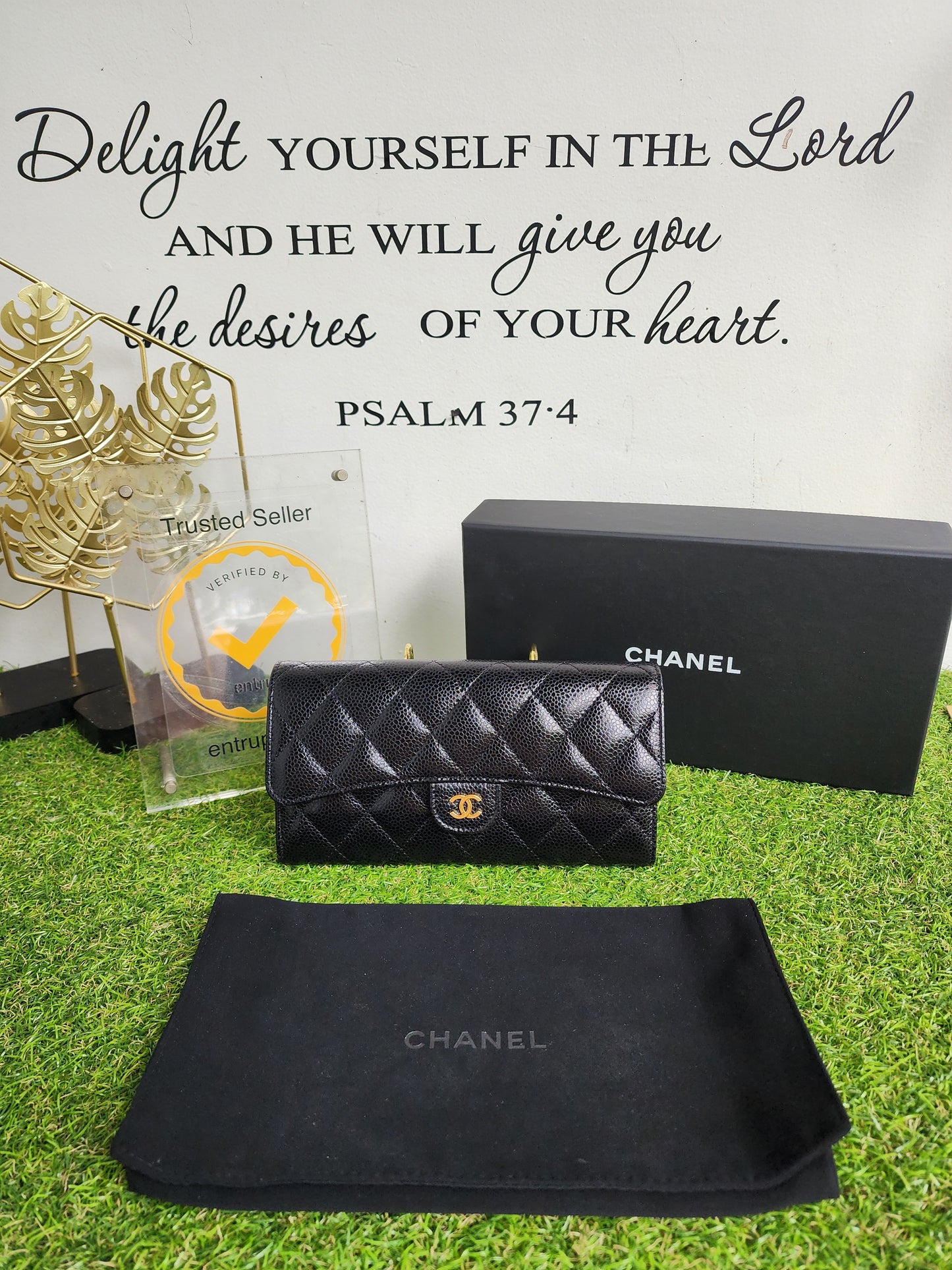CHANEL CLASSIC FLAP LONG WALLET