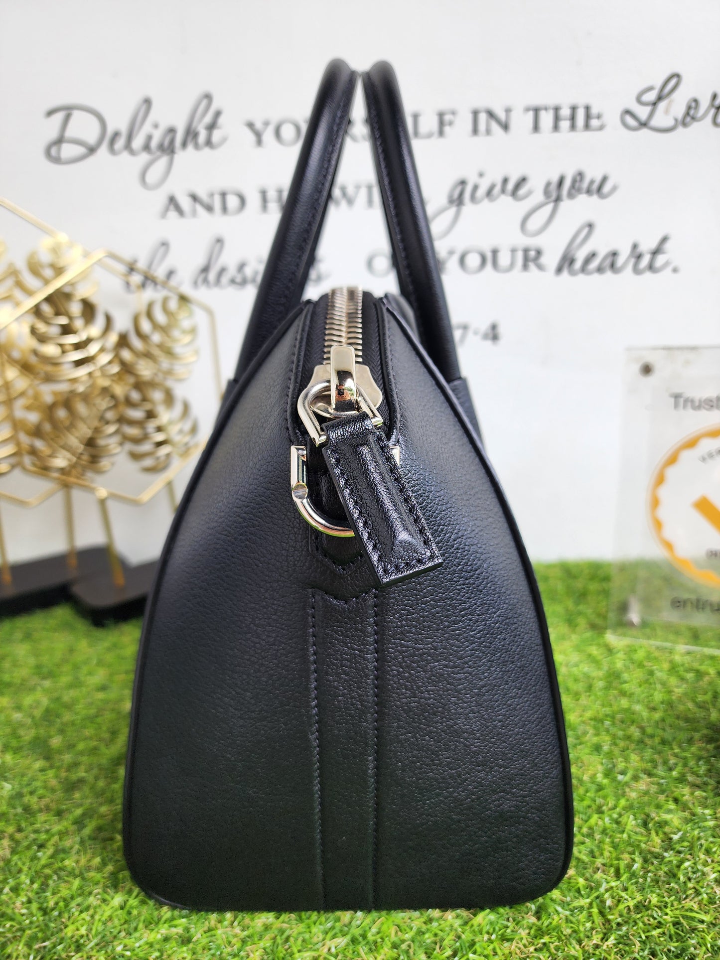 GIVENCHY ANTIGONA SMALL