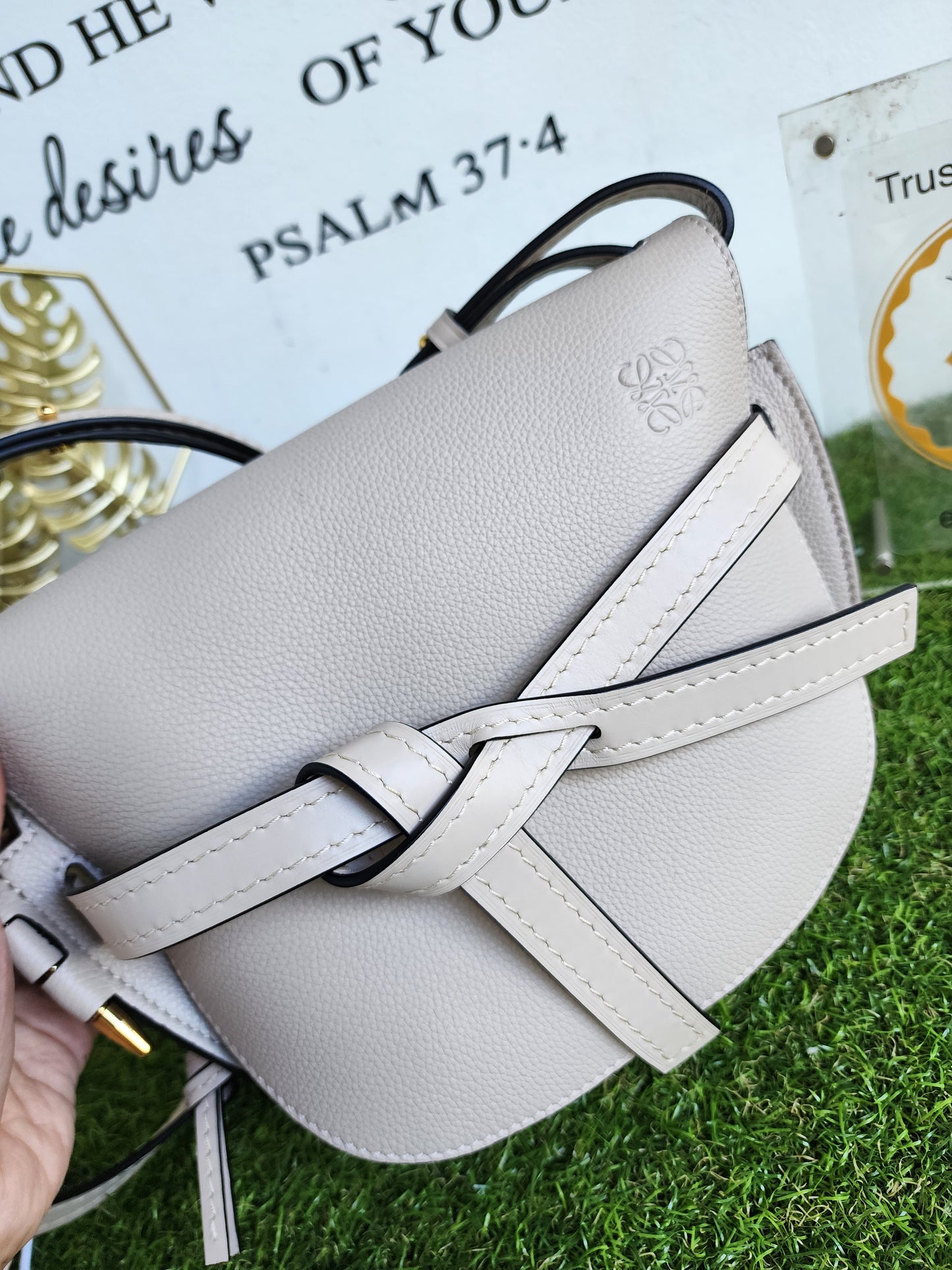 LOEWE GATE SMALL LIGHT OAT