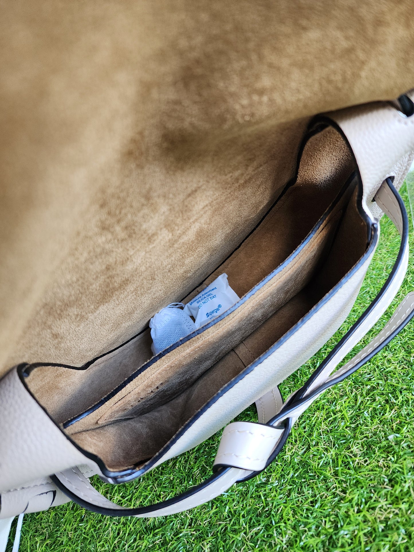 LOEWE GATE SMALL LIGHT OAT