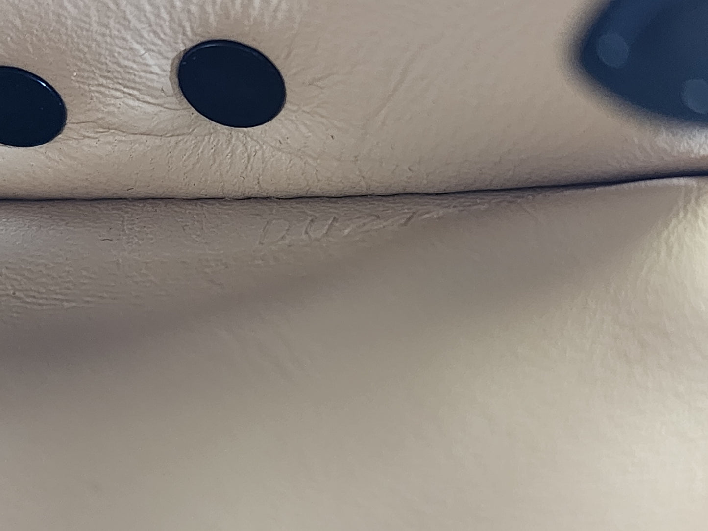 LOUIS VUITTON TRUNK CLUTCH REVERSE MONO