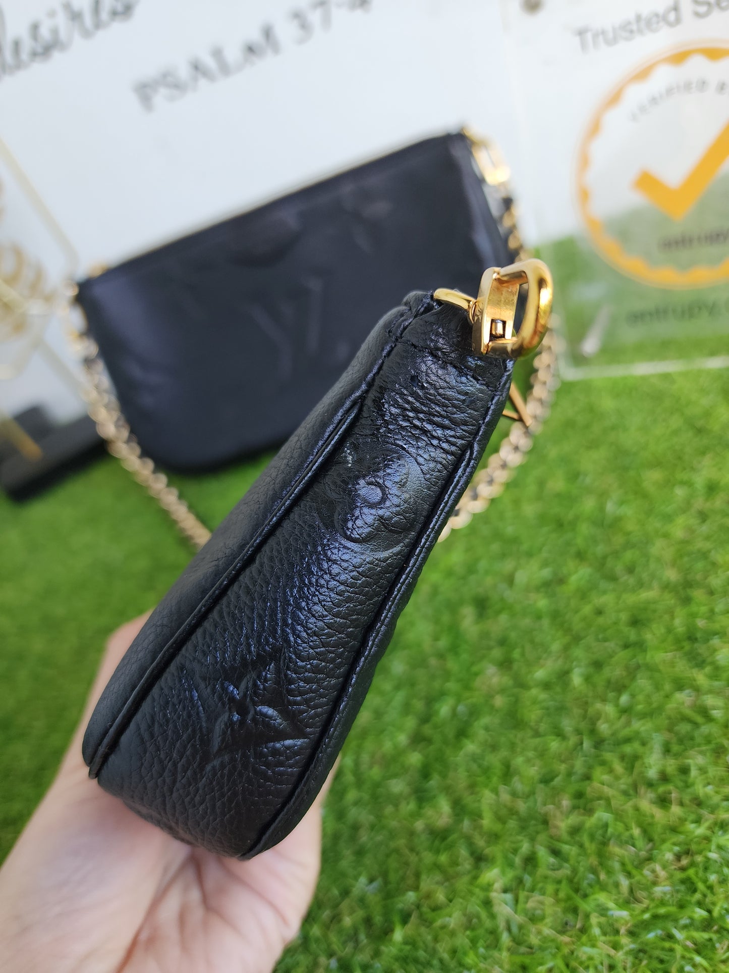 LOUIS VUITTON MULTI POCHETTE EMPRIENTE