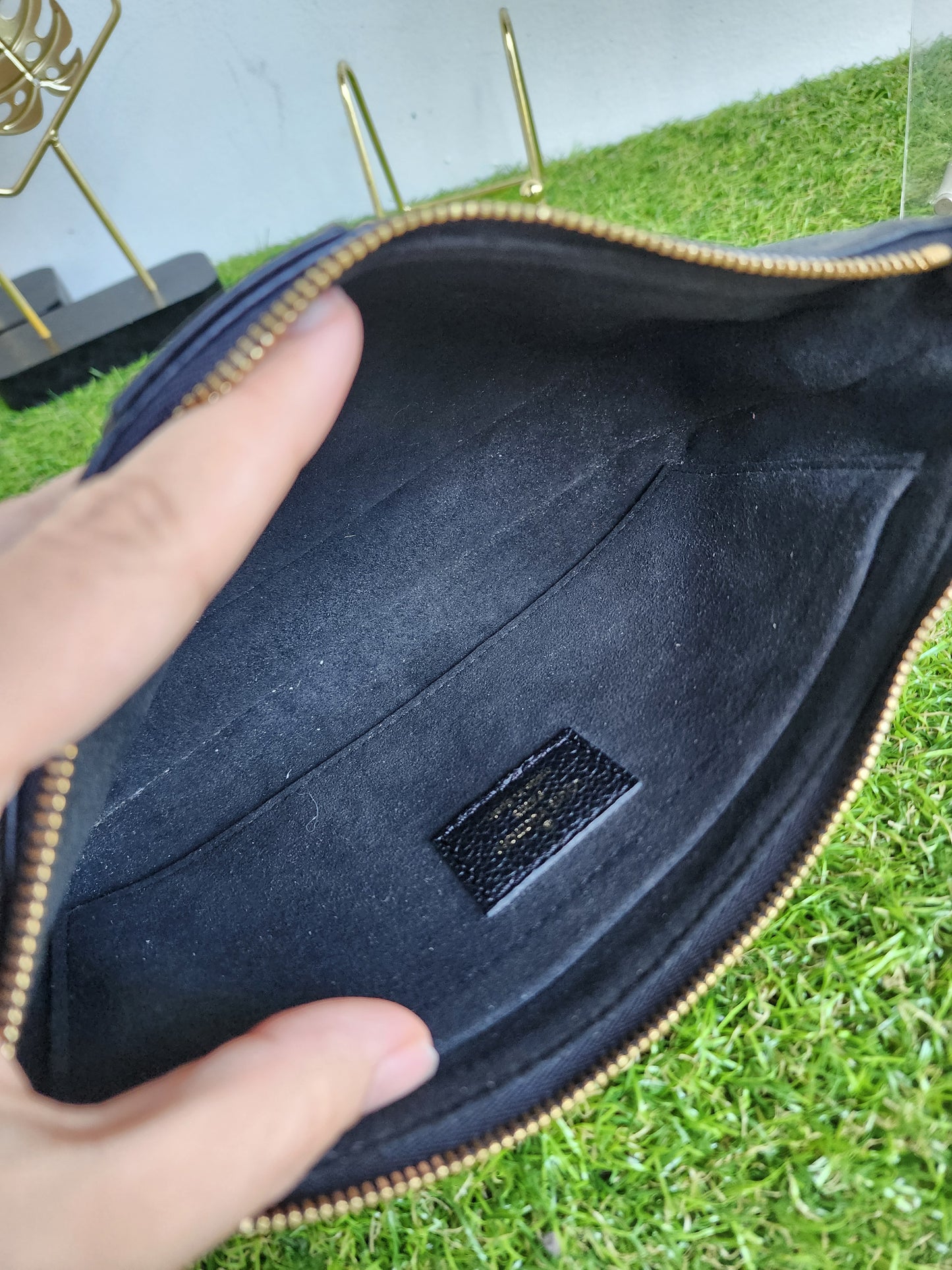 LOUIS VUITTON MULTI POCHETTE EMPRIENTE