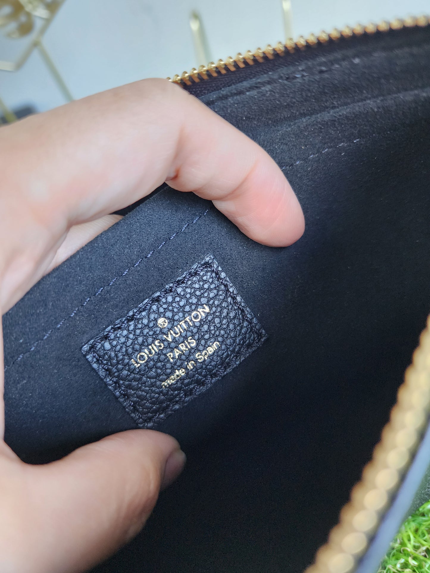 LOUIS VUITTON MULTI POCHETTE EMPRIENTE