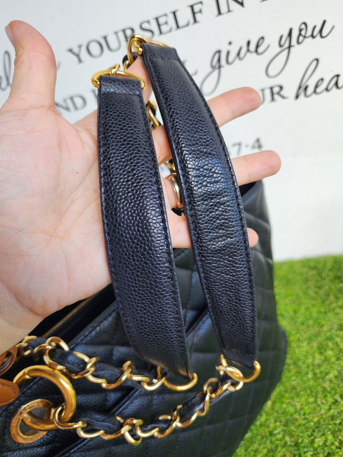 CHANEL GST BLACK GHW