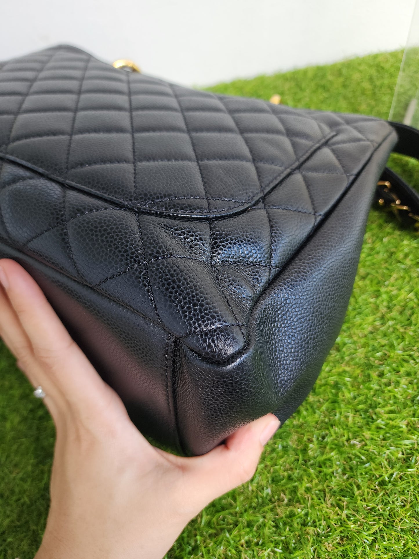 CHANEL GST BLACK GHW