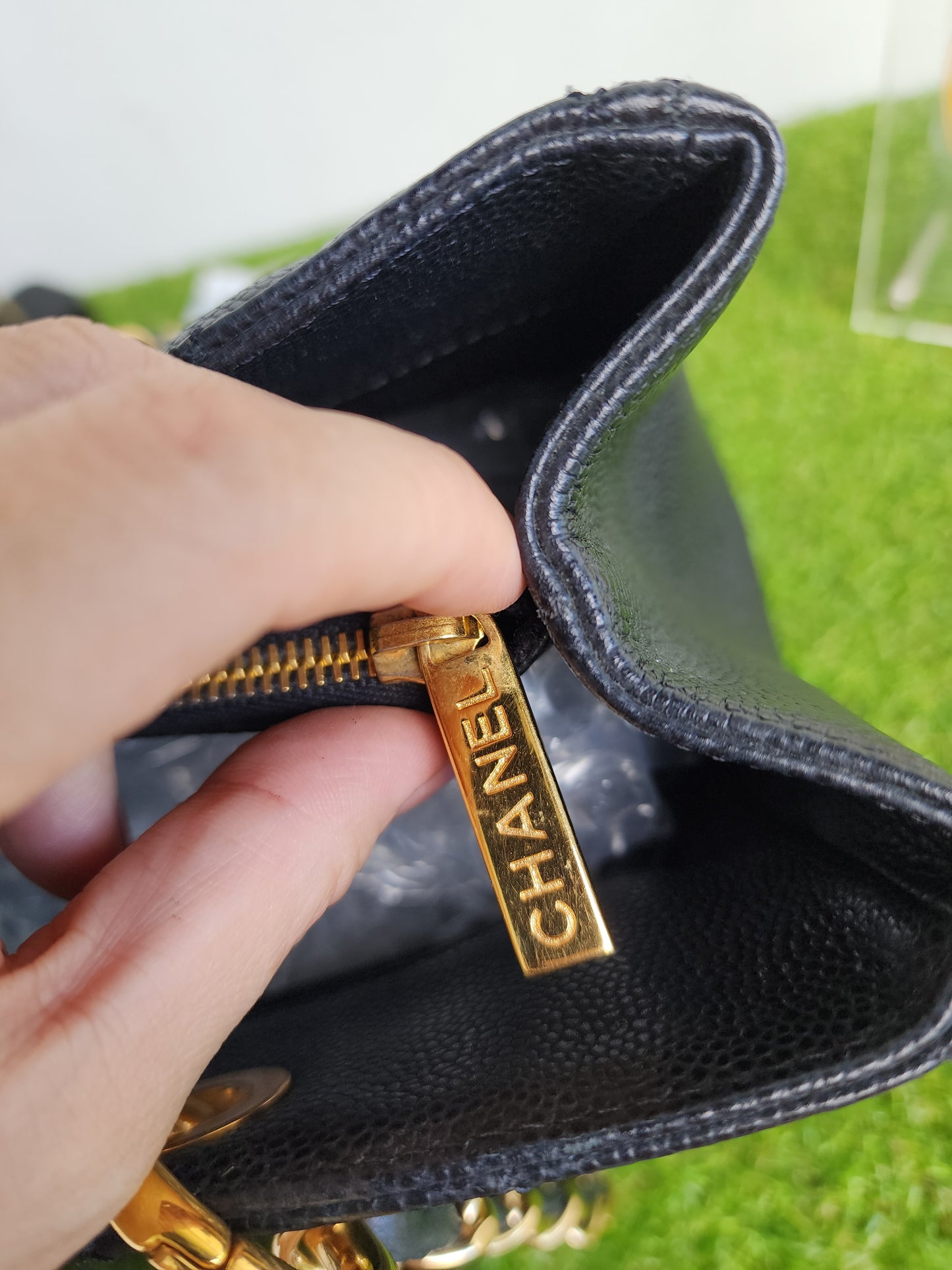 CHANEL GST BLACK GHW
