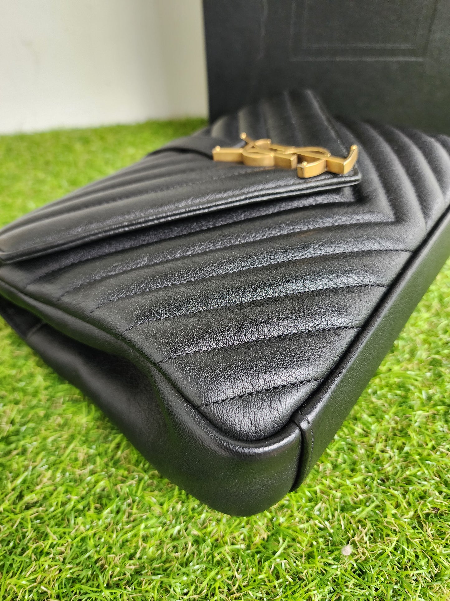 YSL COLLEGE MEDIUM BLACK GHW