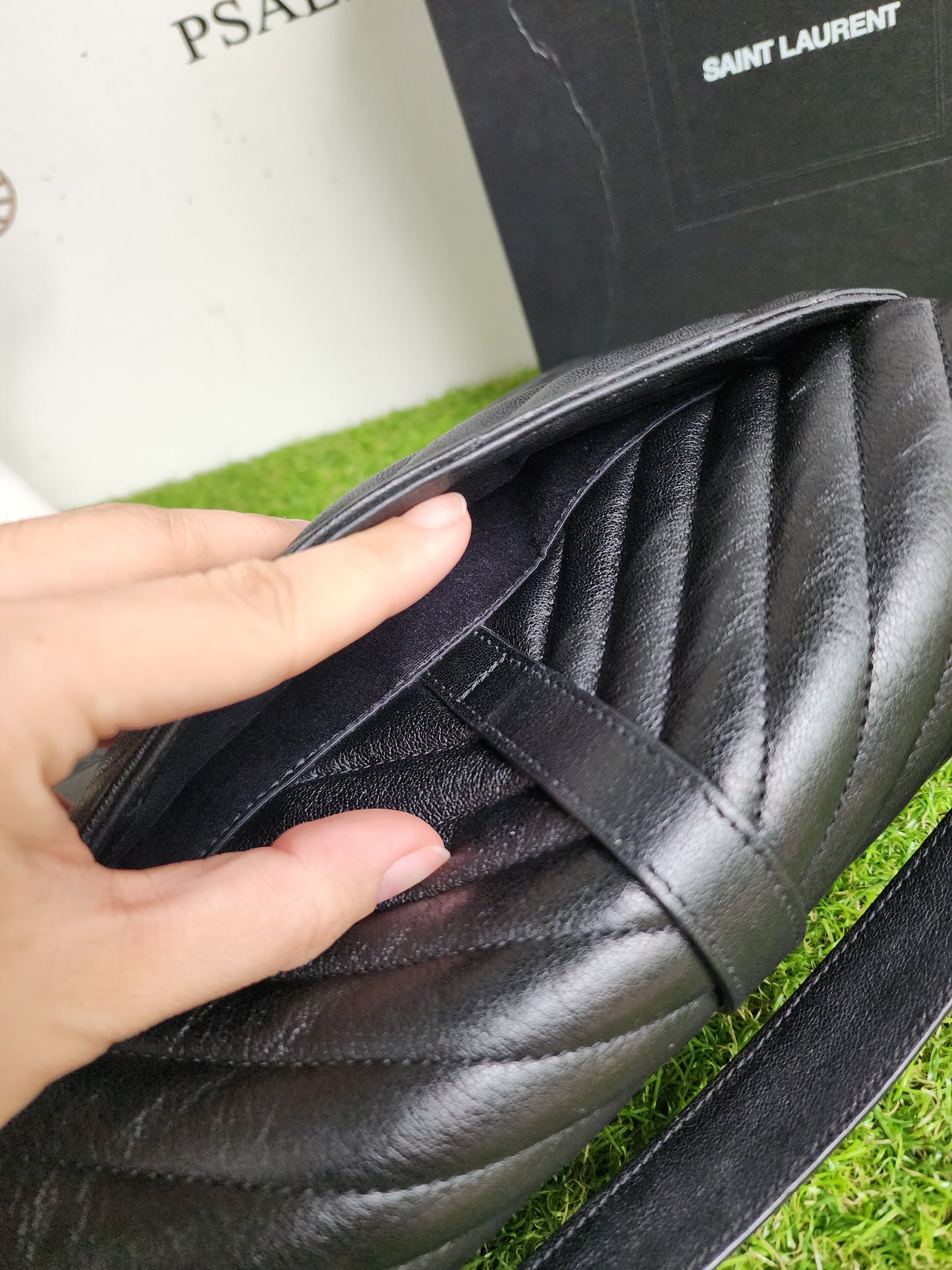 YSL COLLEGE MEDIUM BLACK GHW