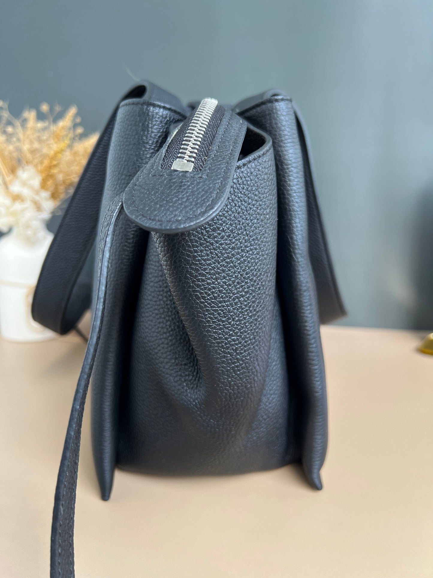 CELINE TRI FOLD LEATHER TOTE BAG
