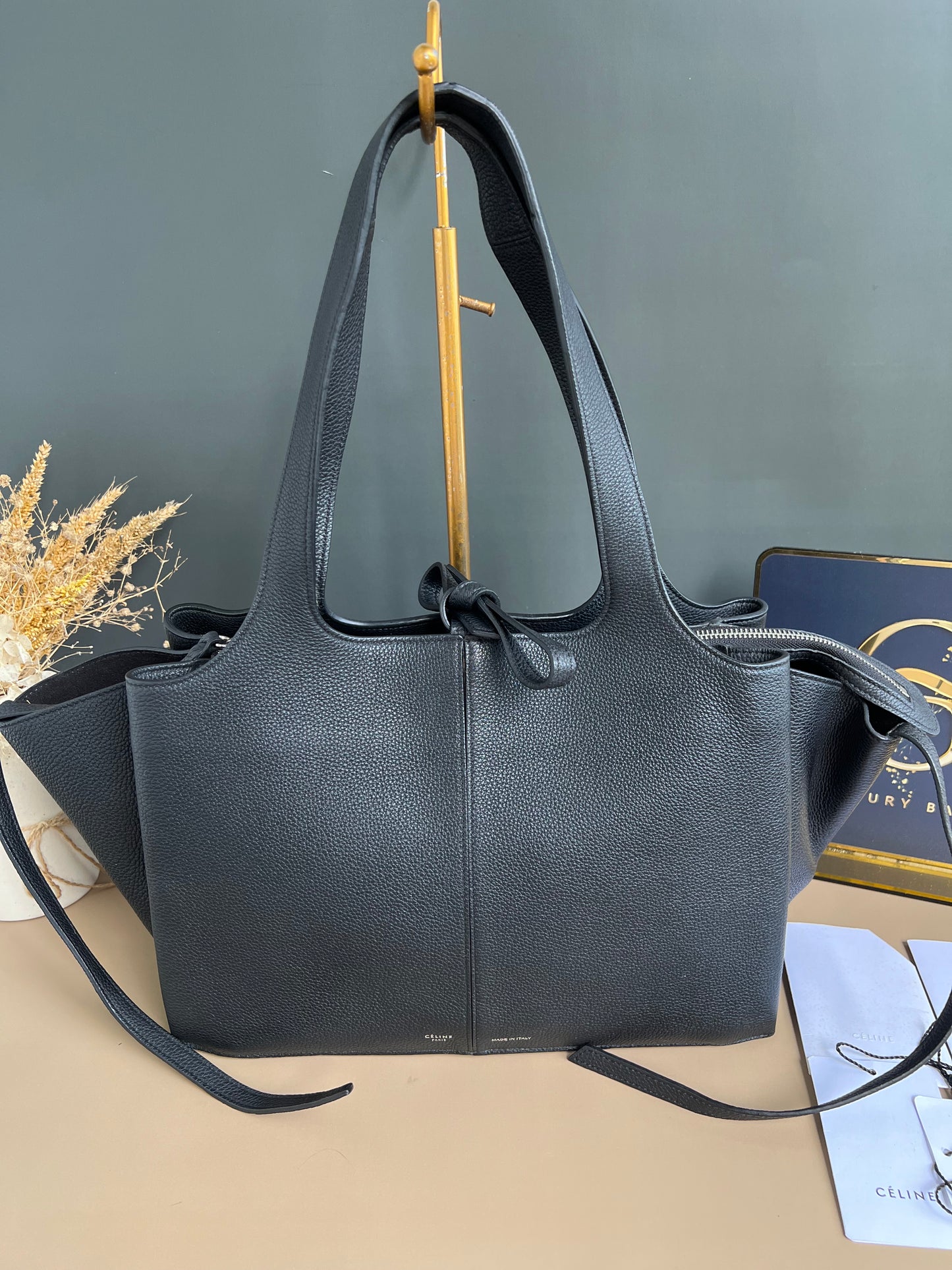 CELINE TRI FOLD LEATHER TOTE BAG