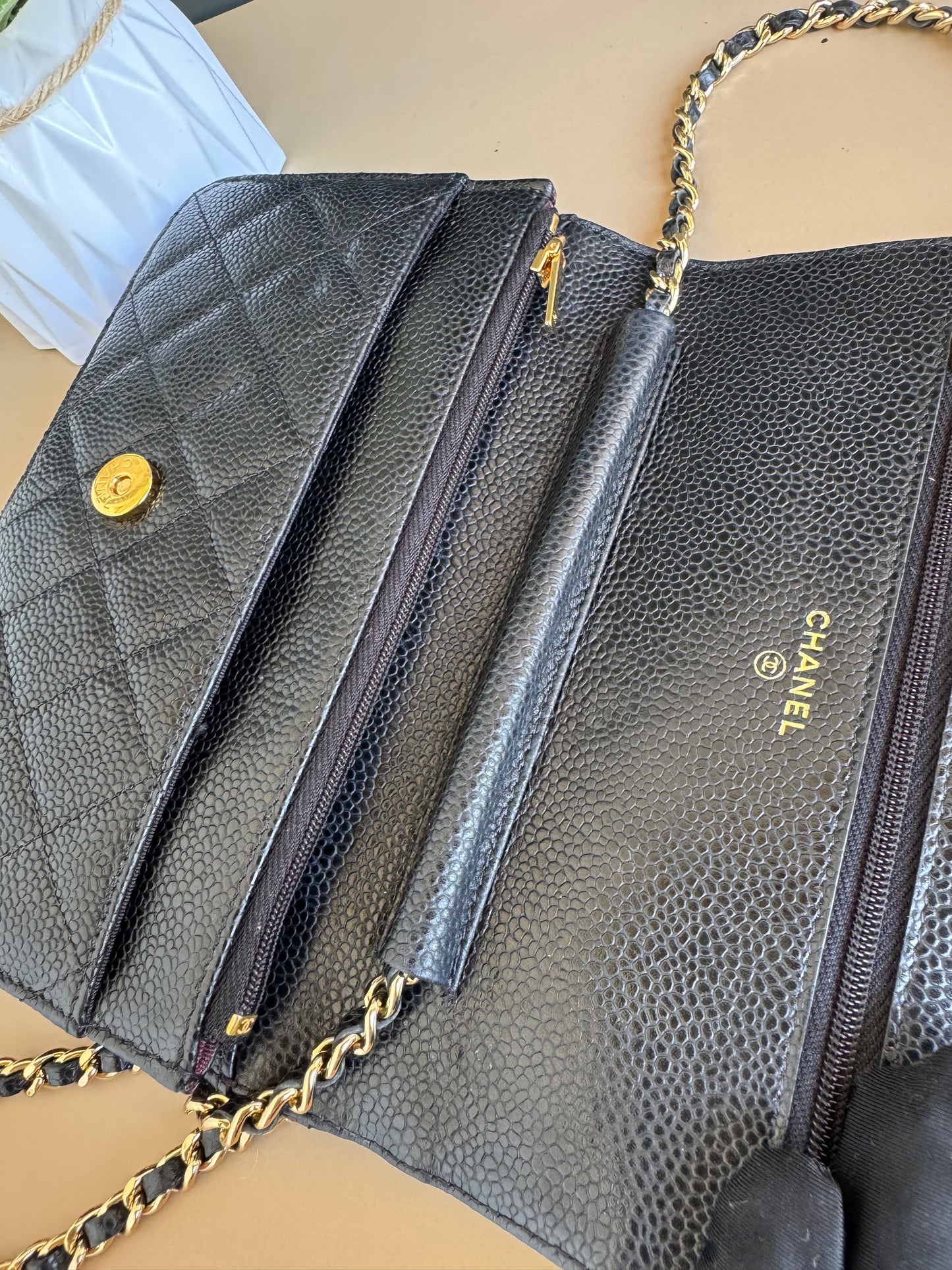 CHANEL WALLET ON CHAIN
