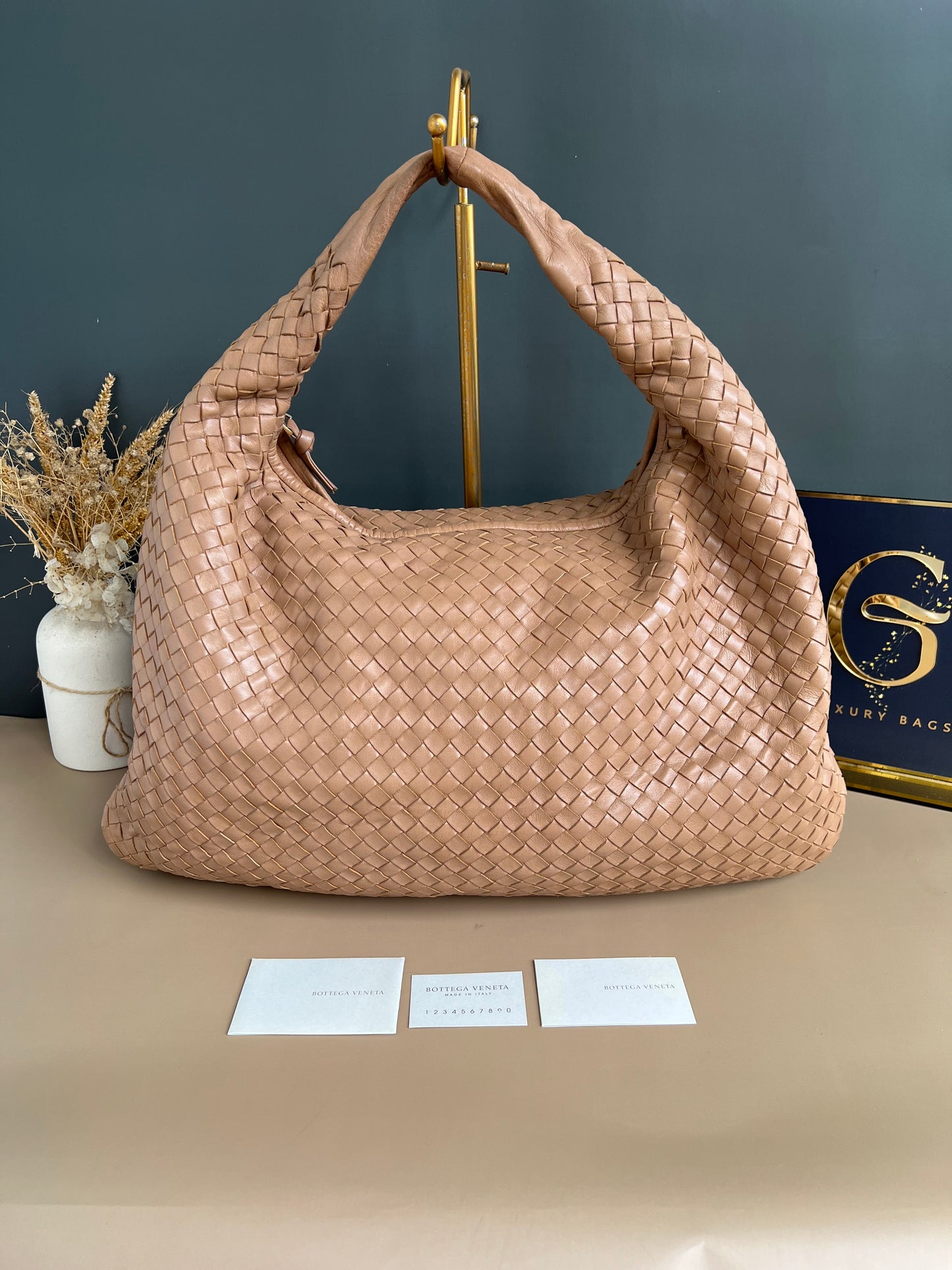 BOTTEGA VENETTA HOBO BAG