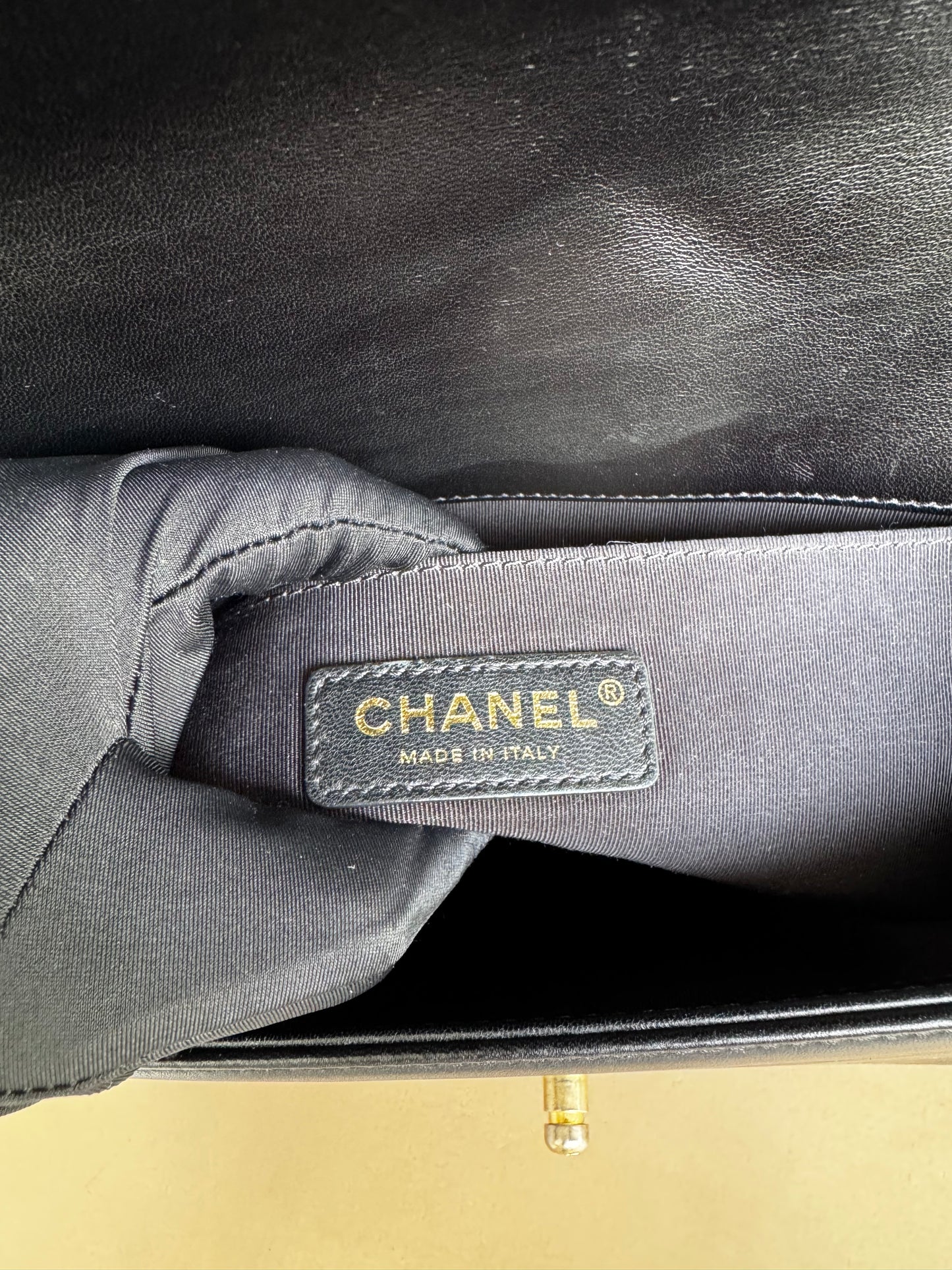 CHANEL LE BOY OLD MEDIUM CHEVRON