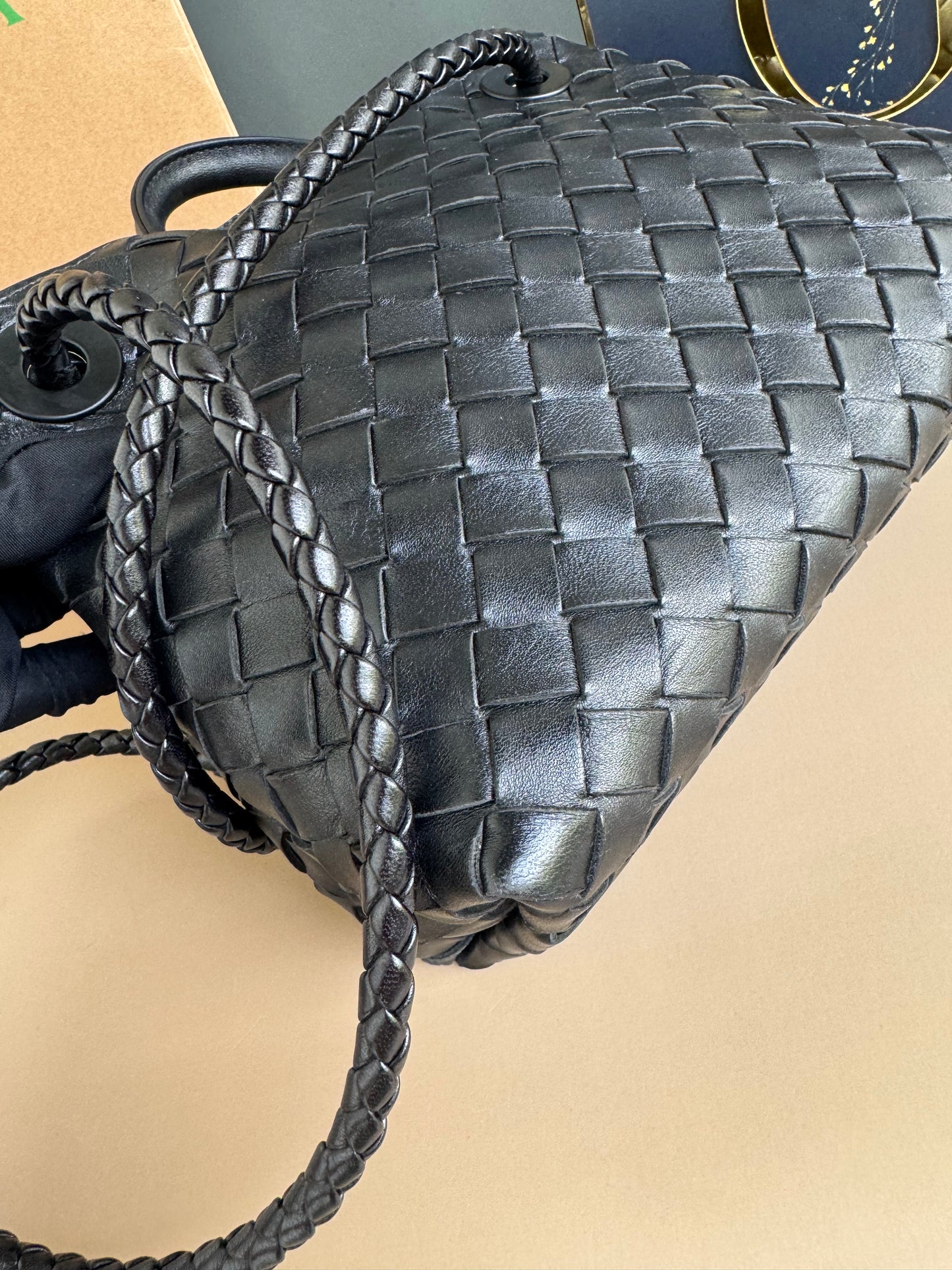 BOTTEGA VENETA ANDIAMO BLACK SMALL